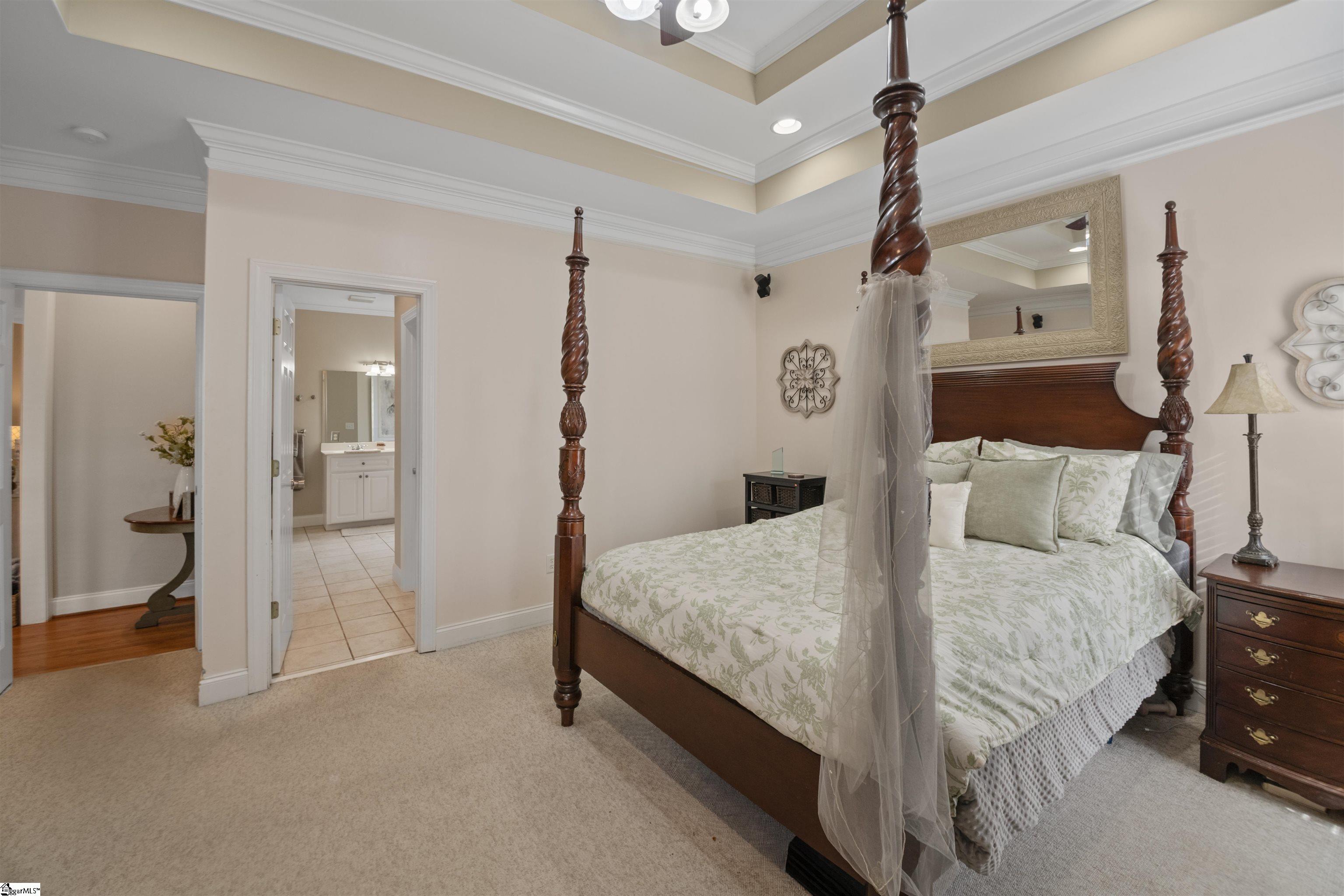 111 Hunting Meadow