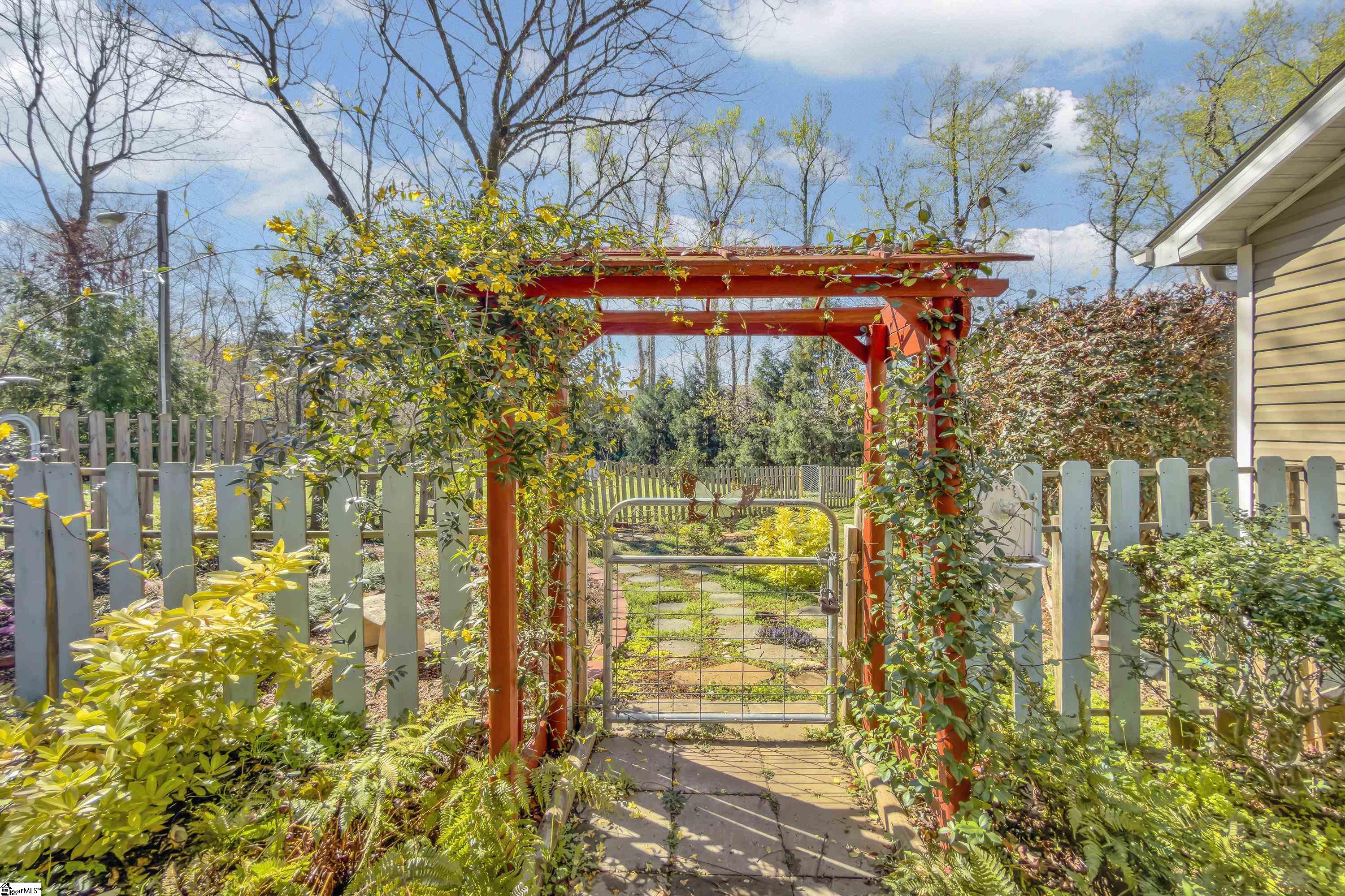 741 Willis Road
