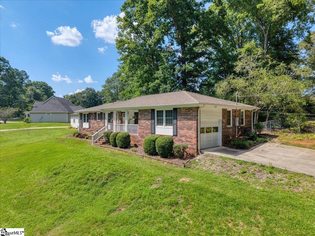 223 Meadow Lane