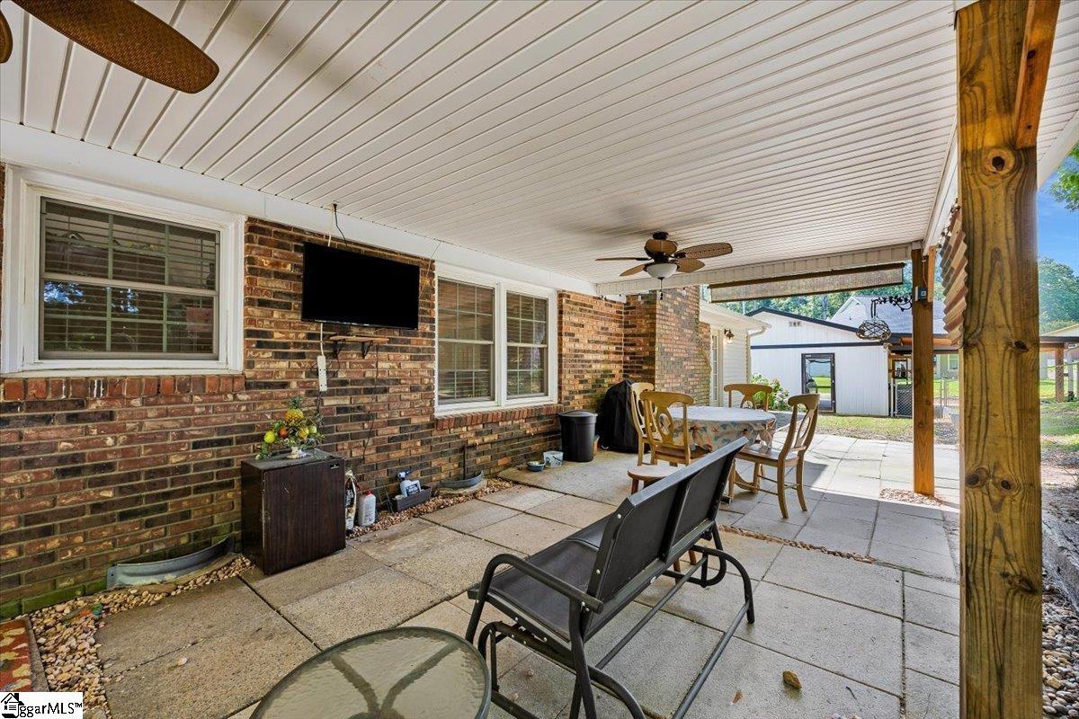 223 Meadow Lane