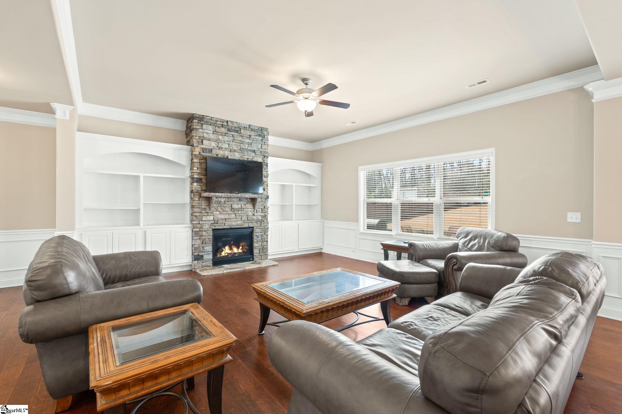 112 Ivy Woods Court