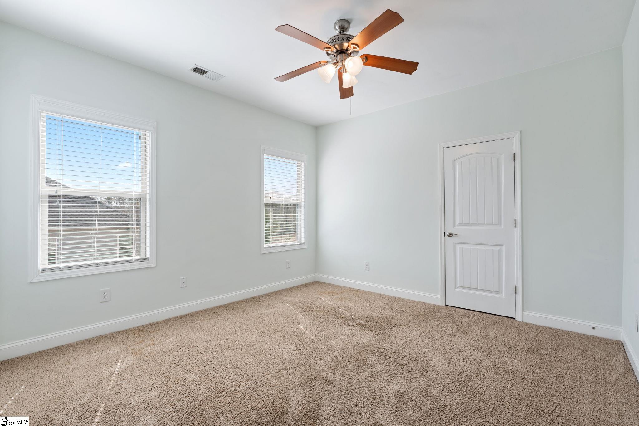 112 Ivy Woods Court