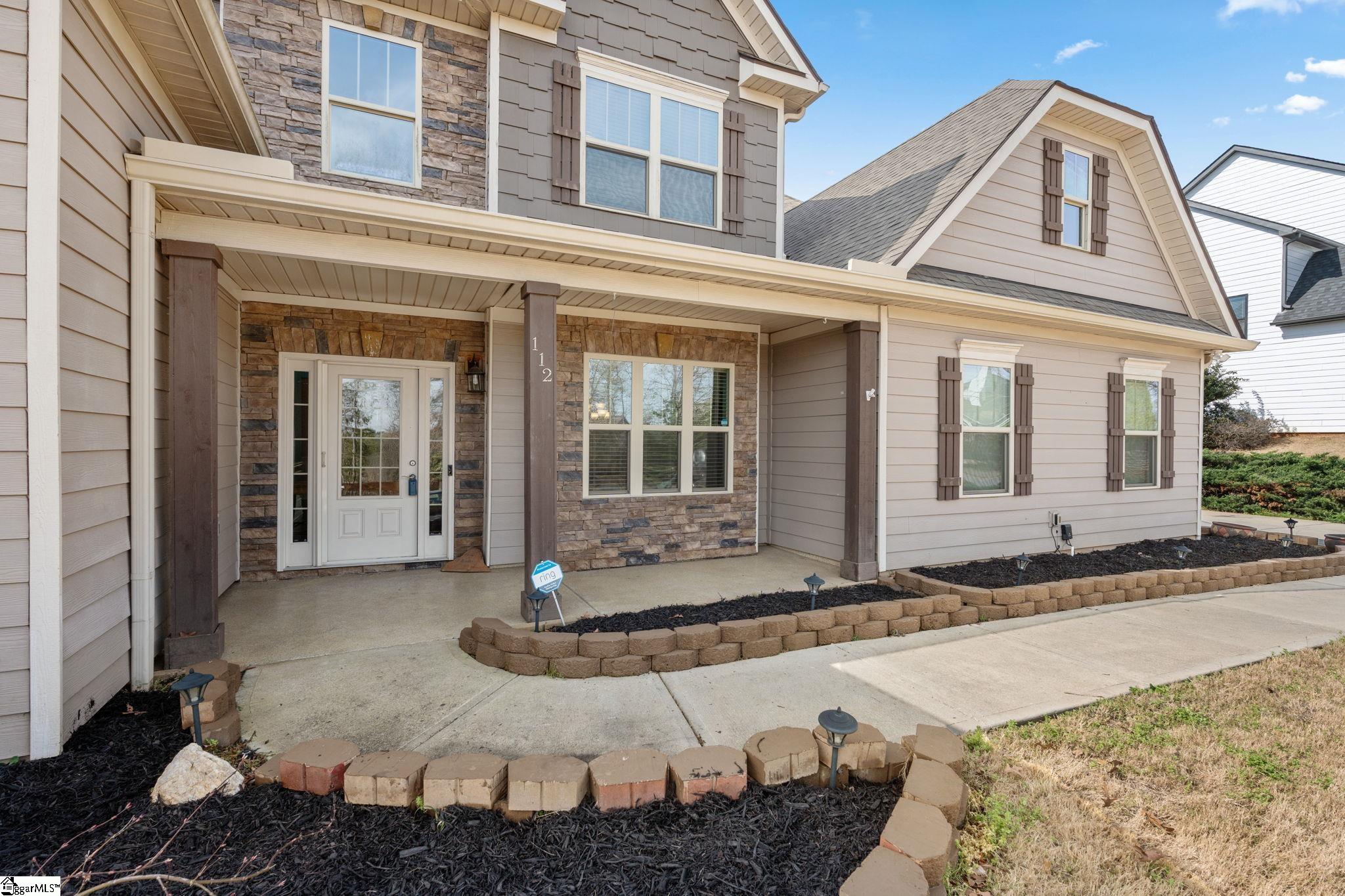 112 Ivy Woods Court