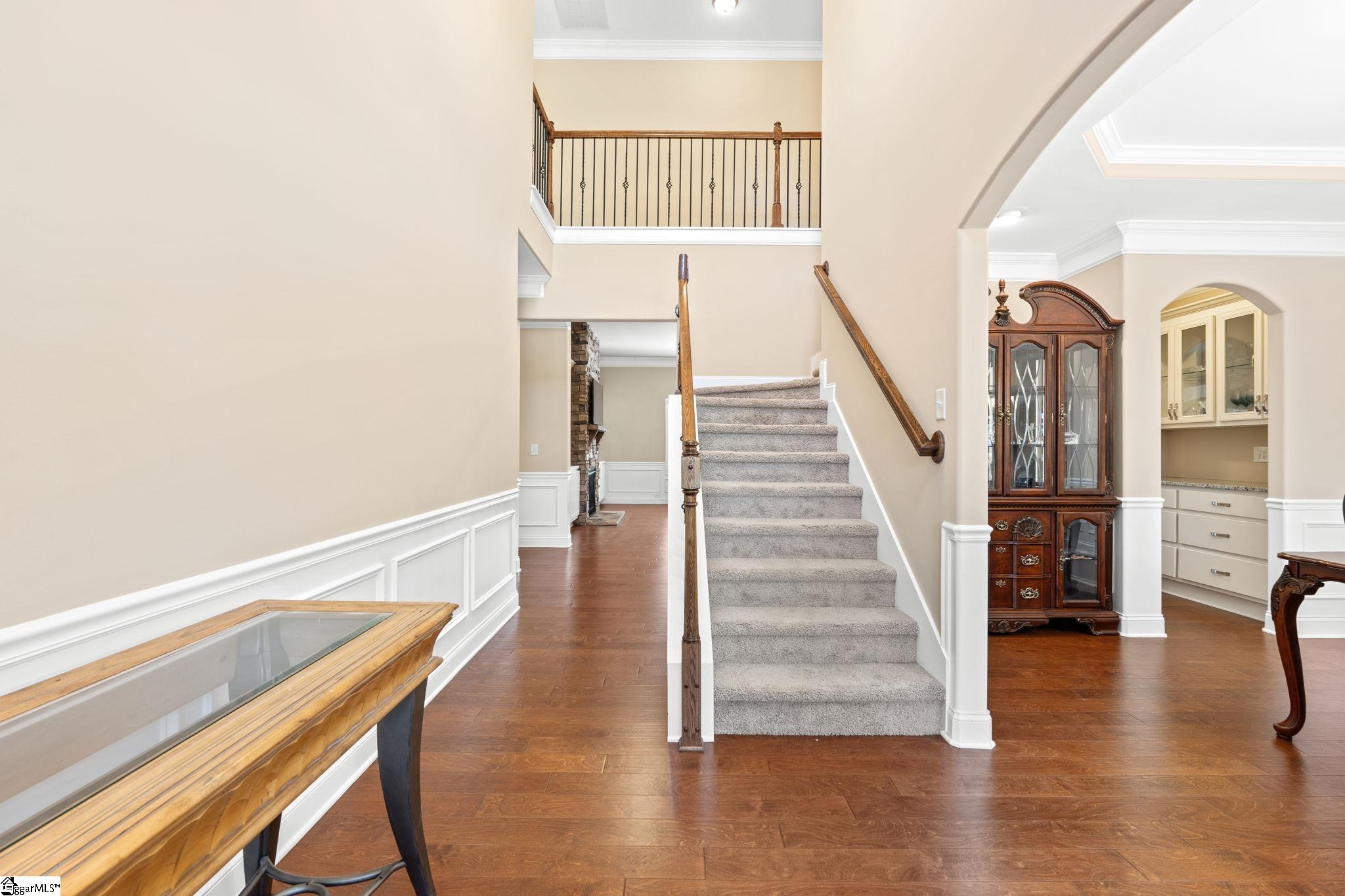 112 Ivy Woods Court