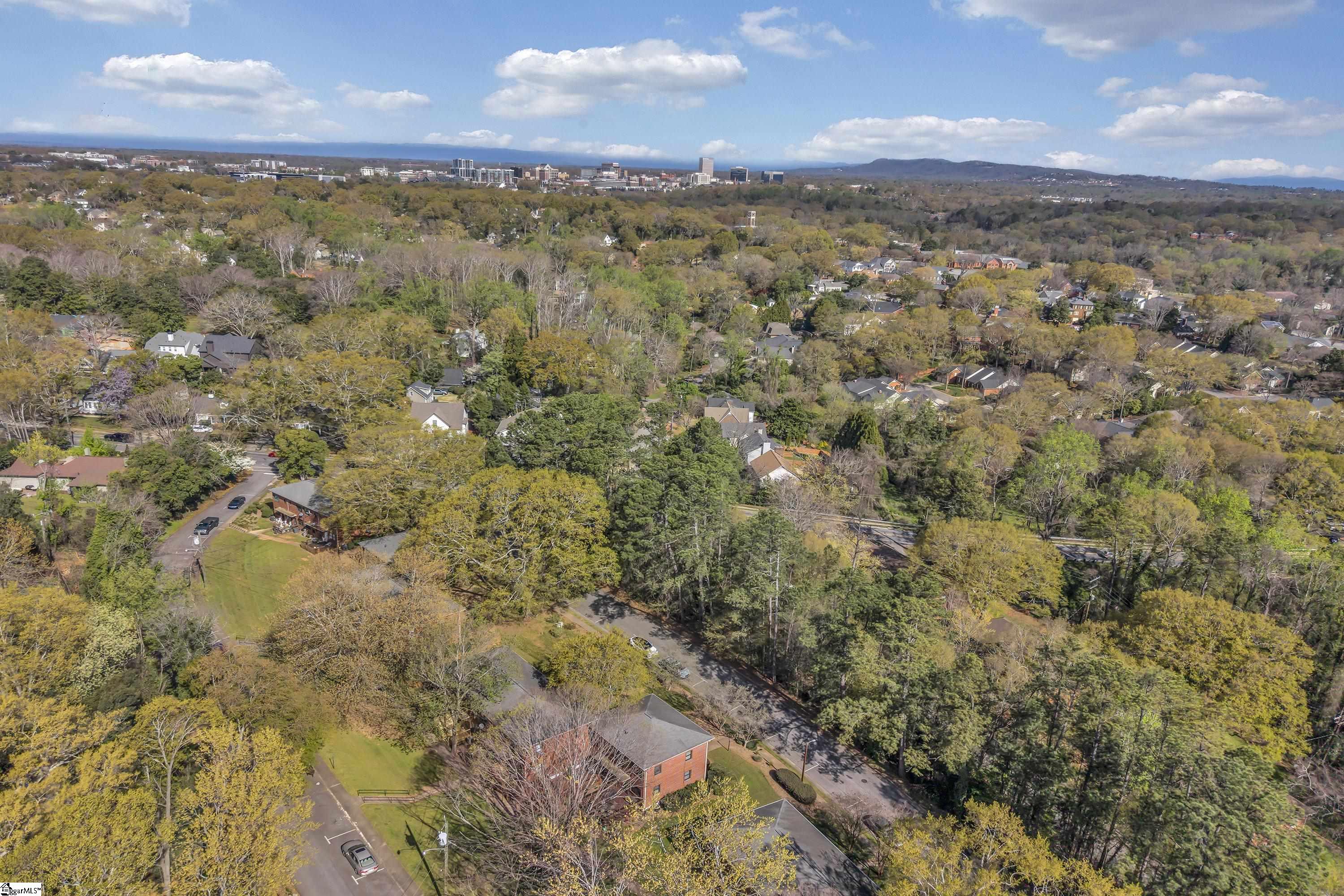 26 Faris Circle