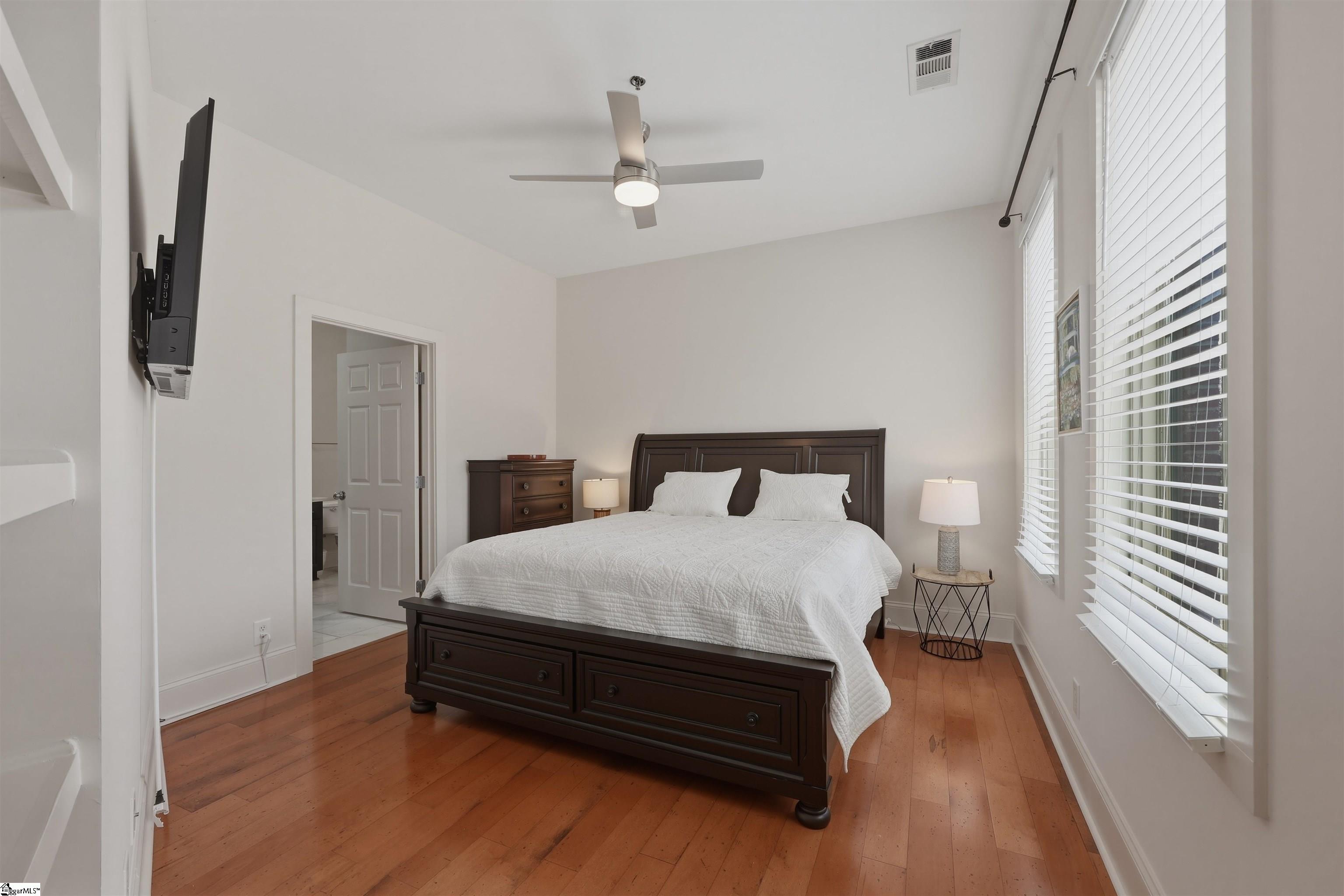 301 Augusta Street Unit 203