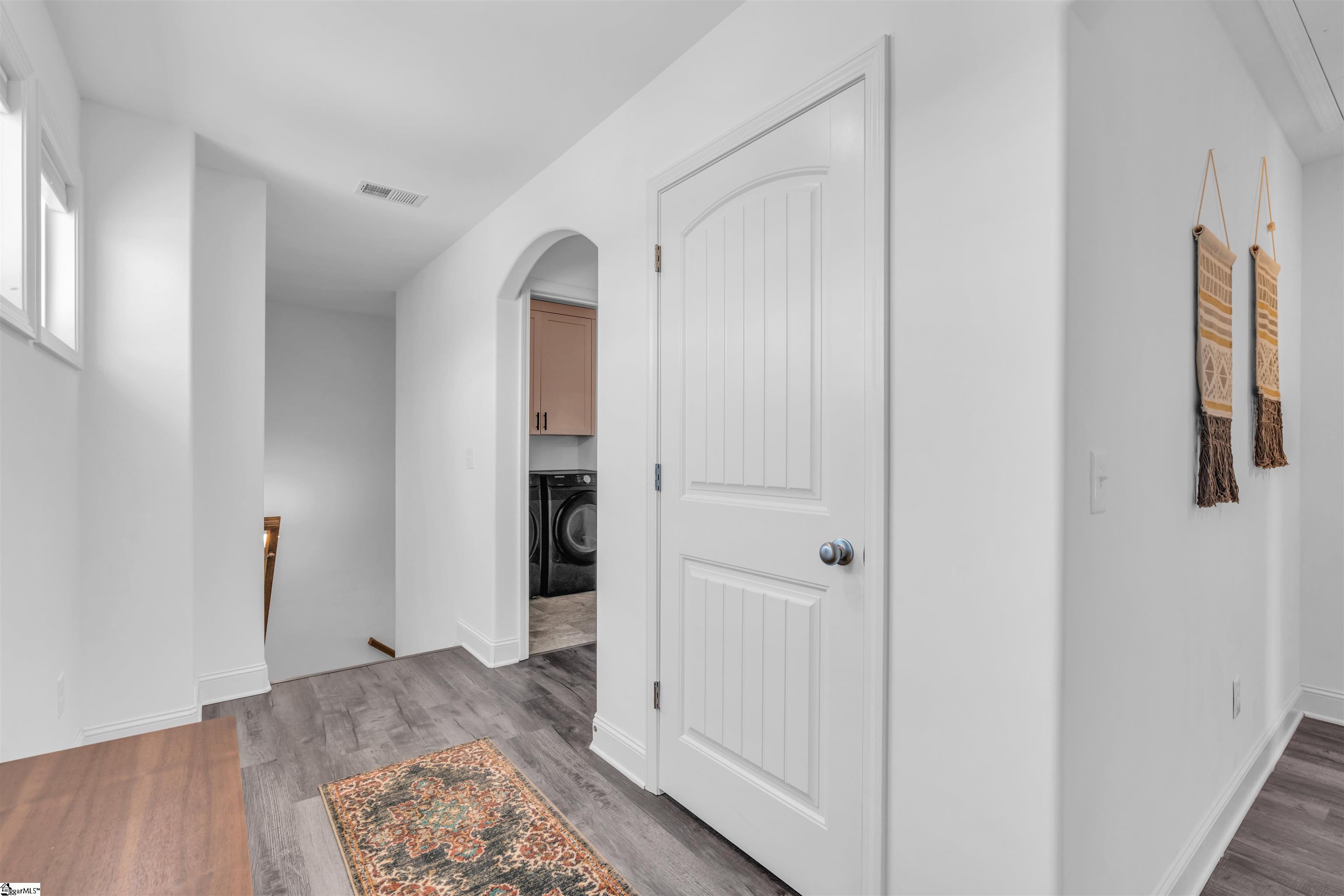 104 Timber Glen Place