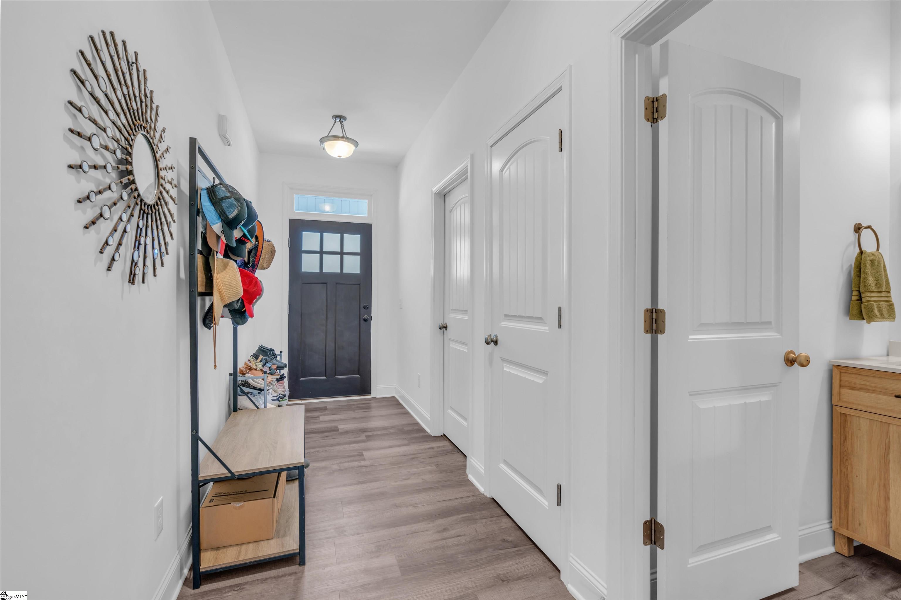 104 Timber Glen Place