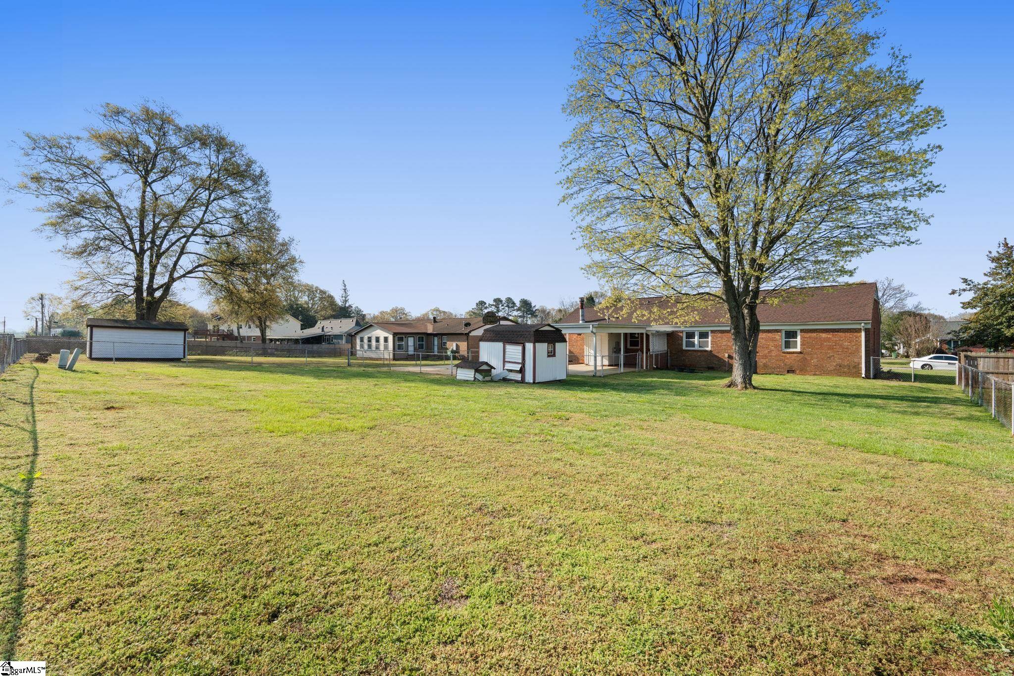 106 Whitestone Avenue