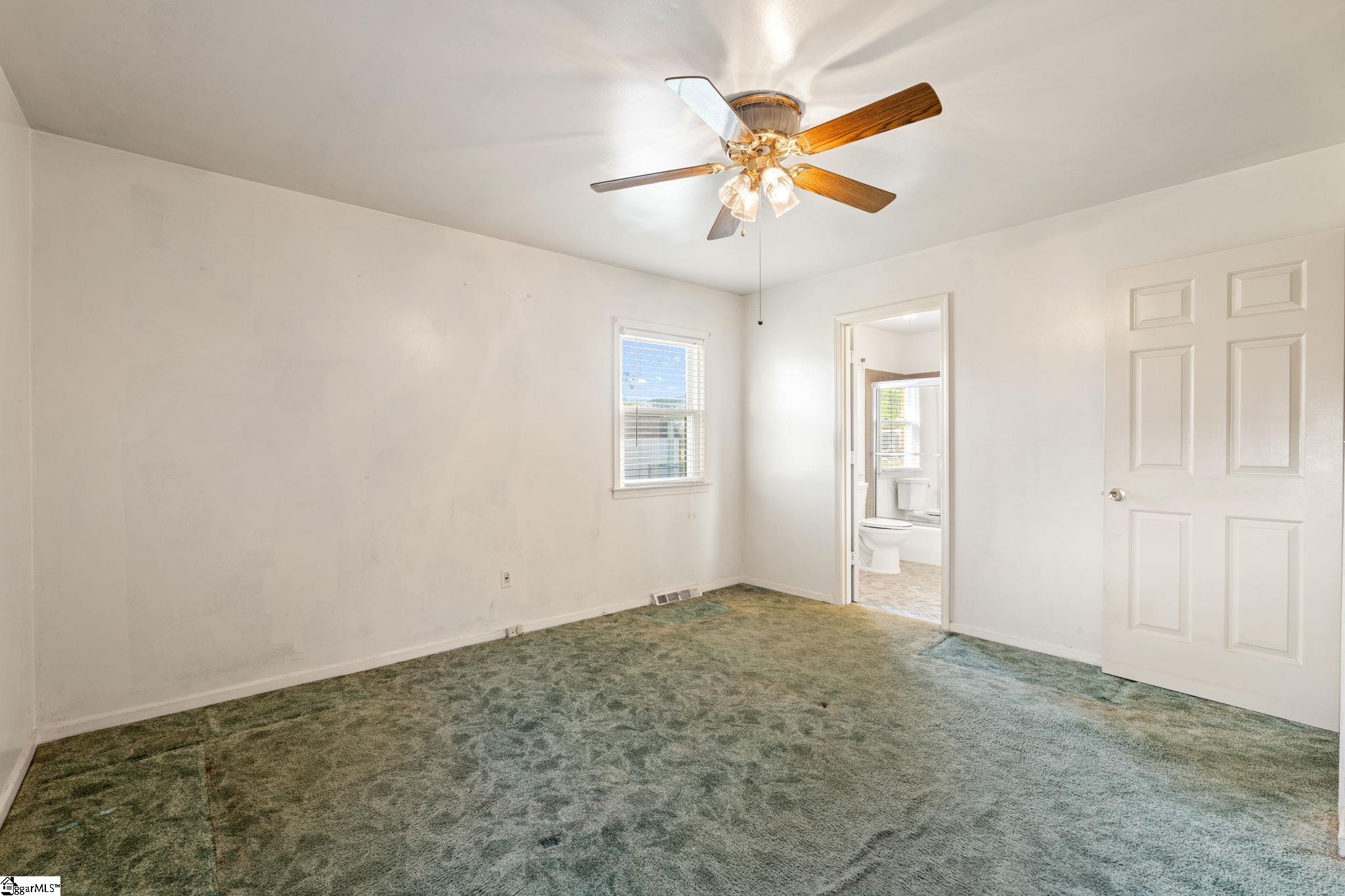 106 Whitestone Avenue