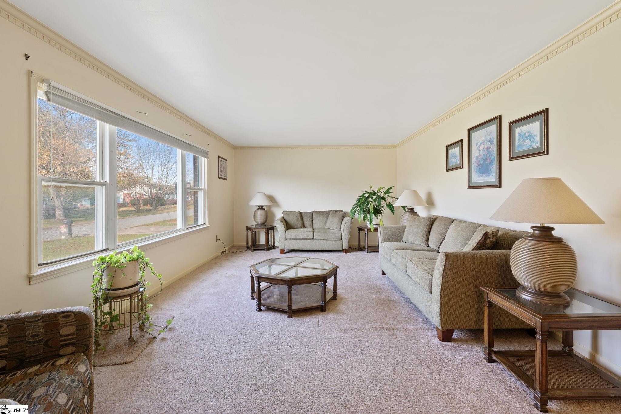 106 Whitestone Avenue