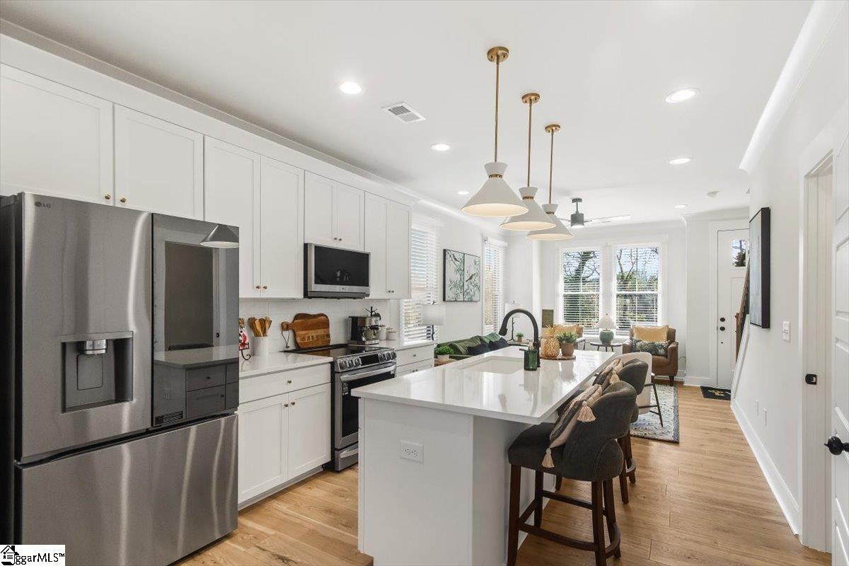 9 Hawthorne Lane Unit 105