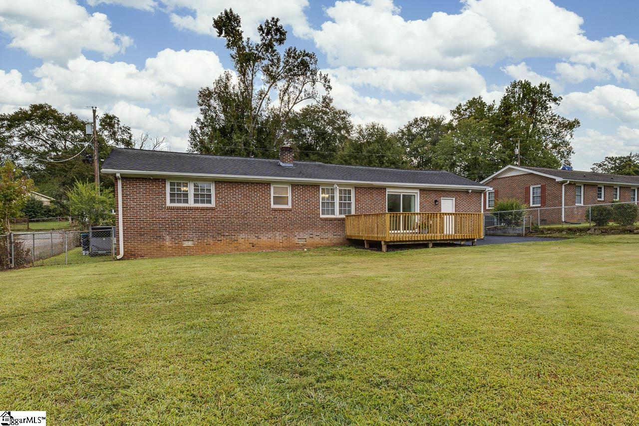 15 Strawberry Drive