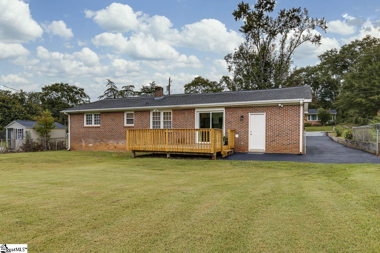 15 Strawberry Drive