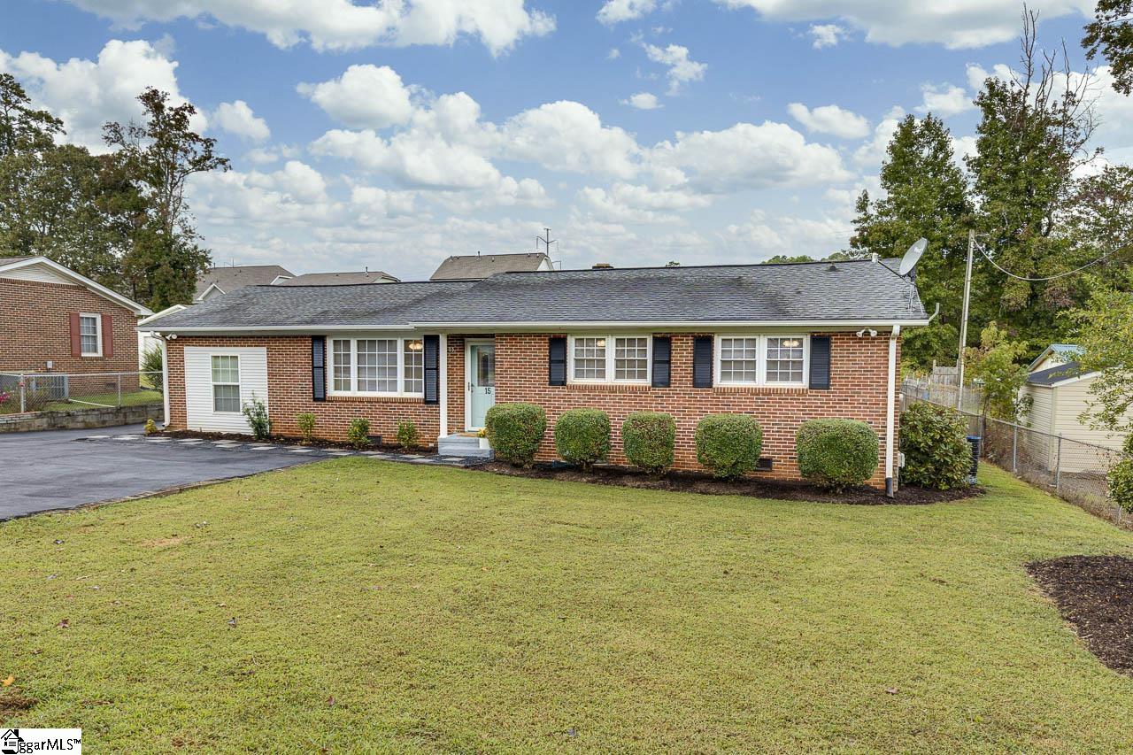 15 Strawberry Drive