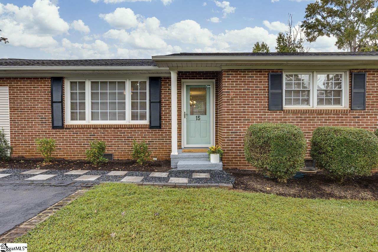 15 Strawberry Drive