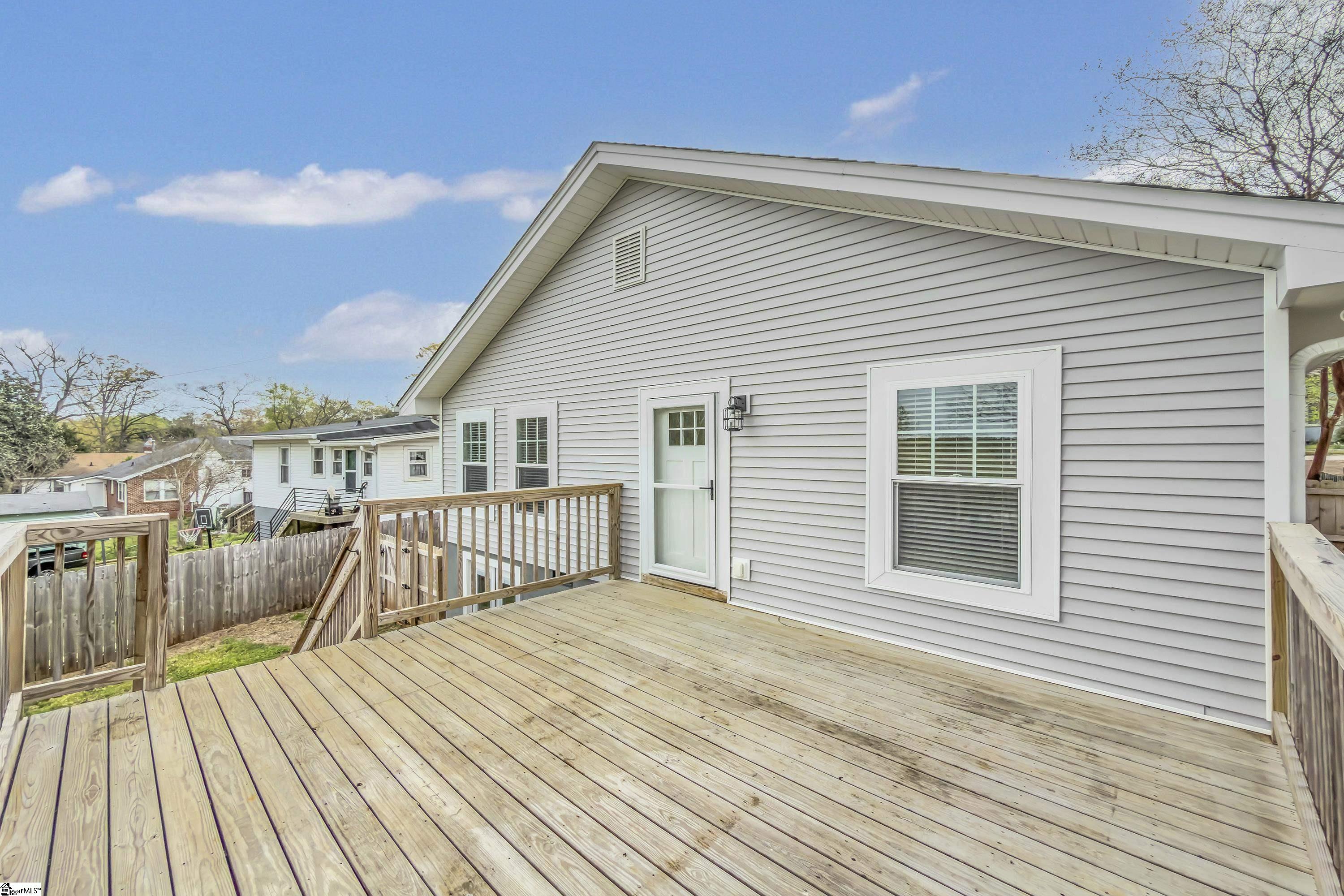 100 Donnybrook Avenue