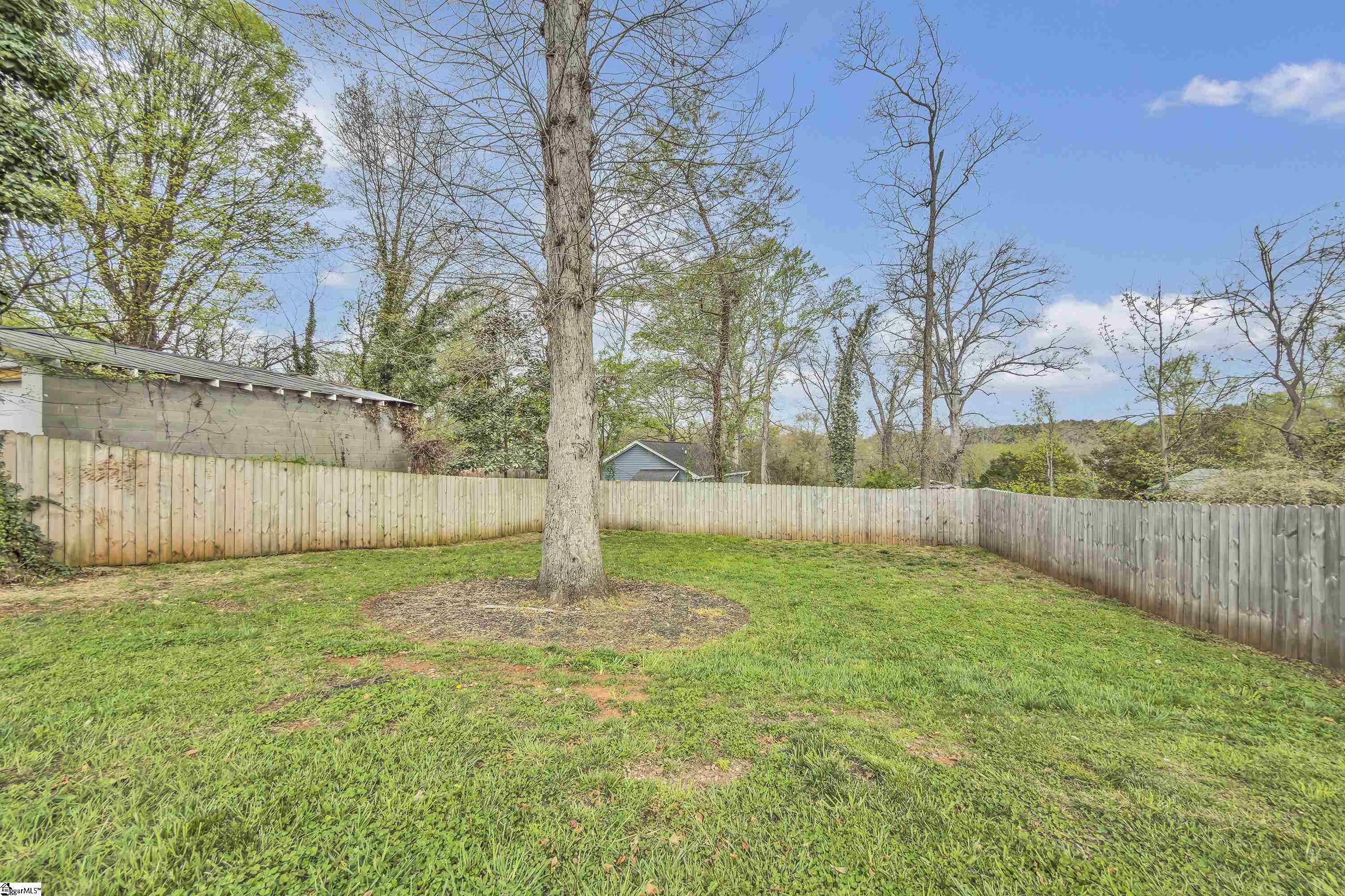 100 Donnybrook Avenue