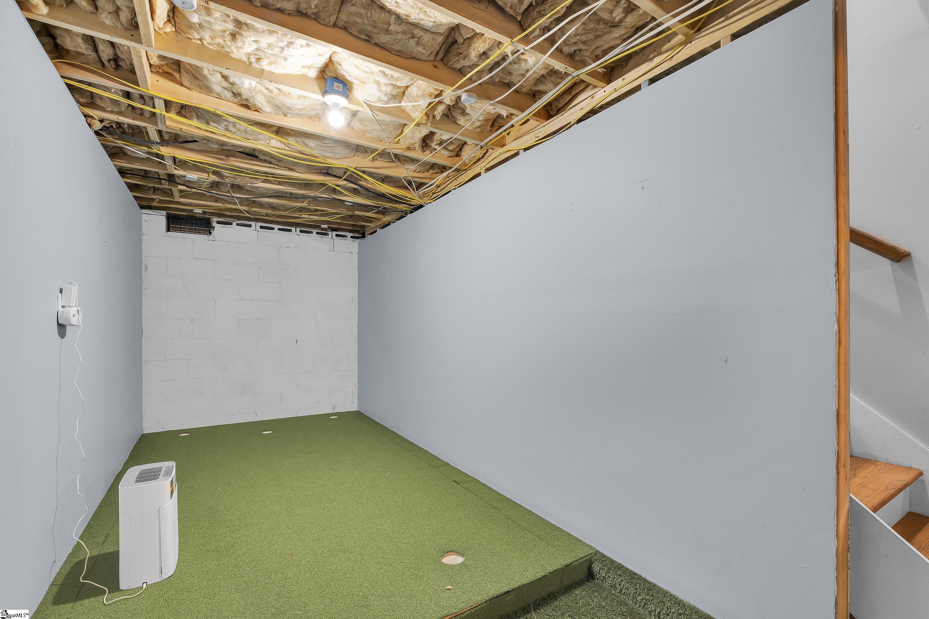 100 Donnybrook Avenue