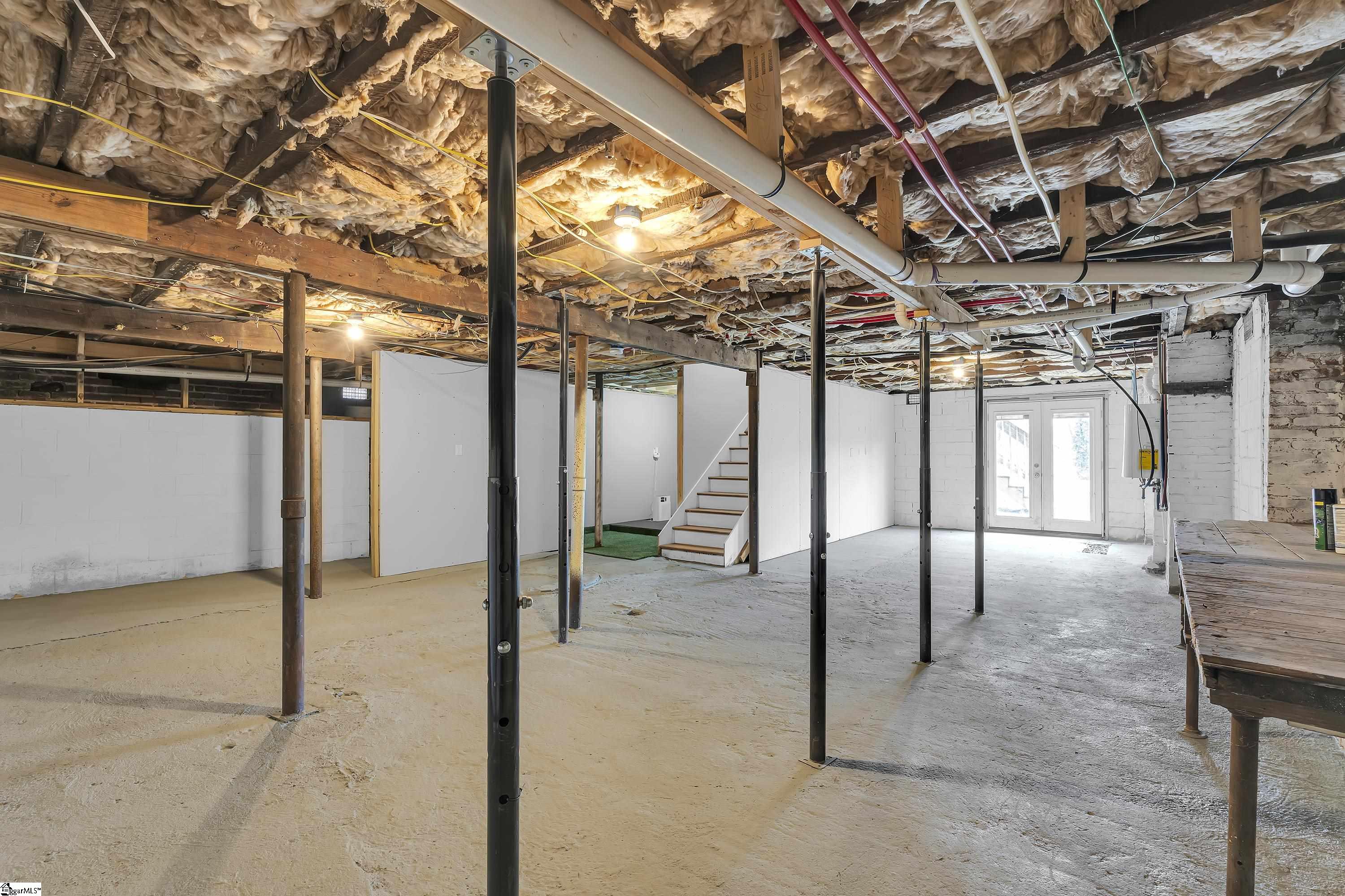 100 Donnybrook Avenue