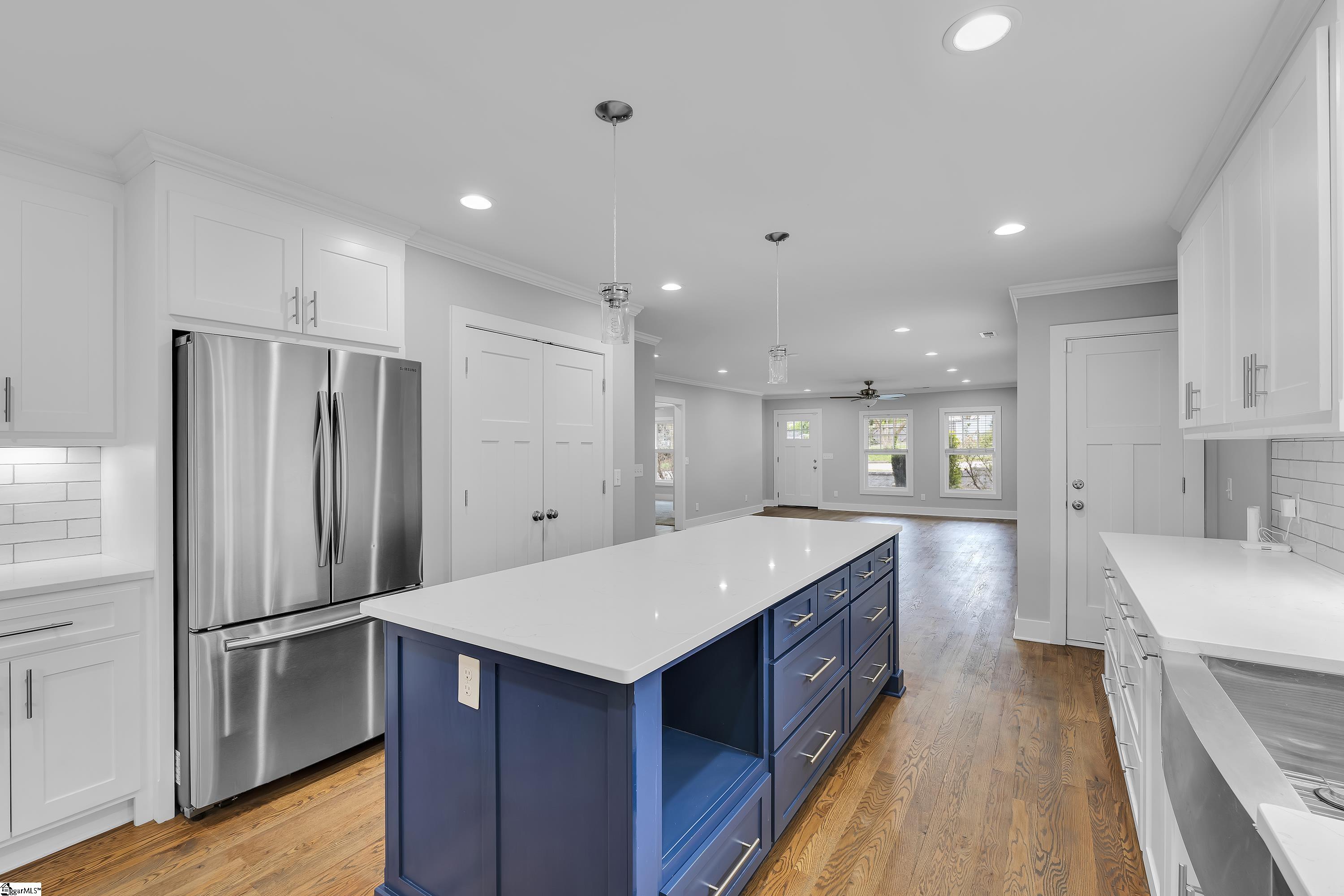 100 Donnybrook Avenue