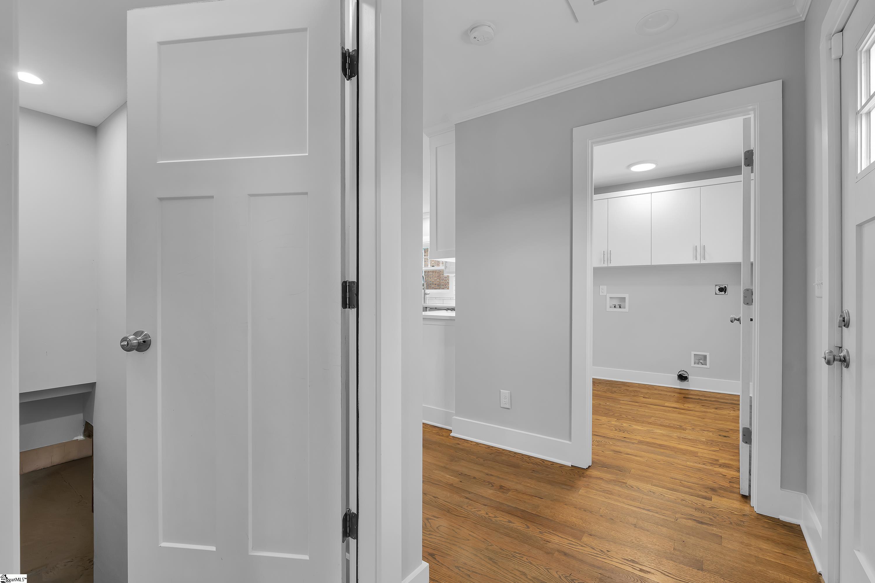 100 Donnybrook Avenue