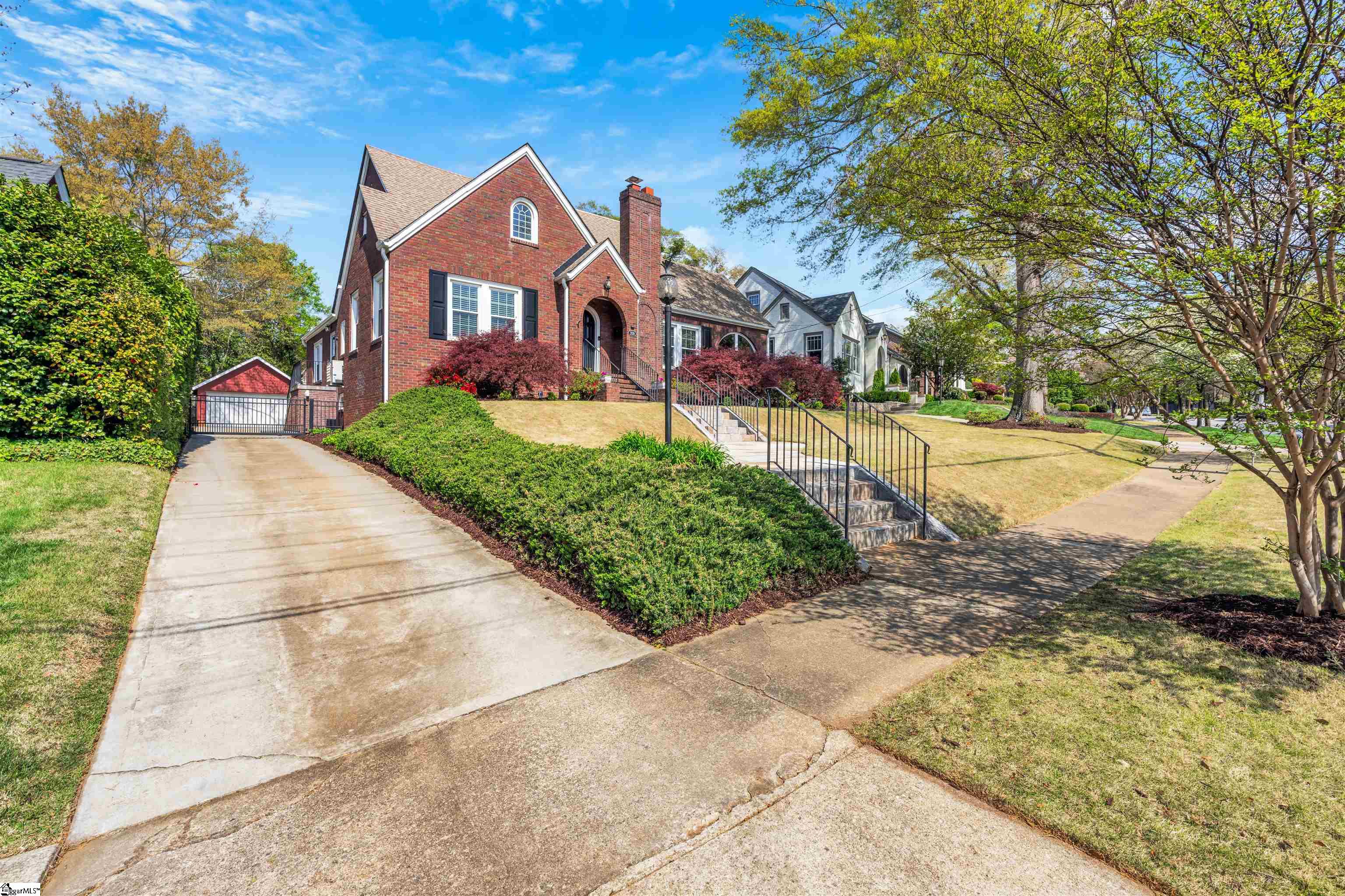 209 Cleveland Street