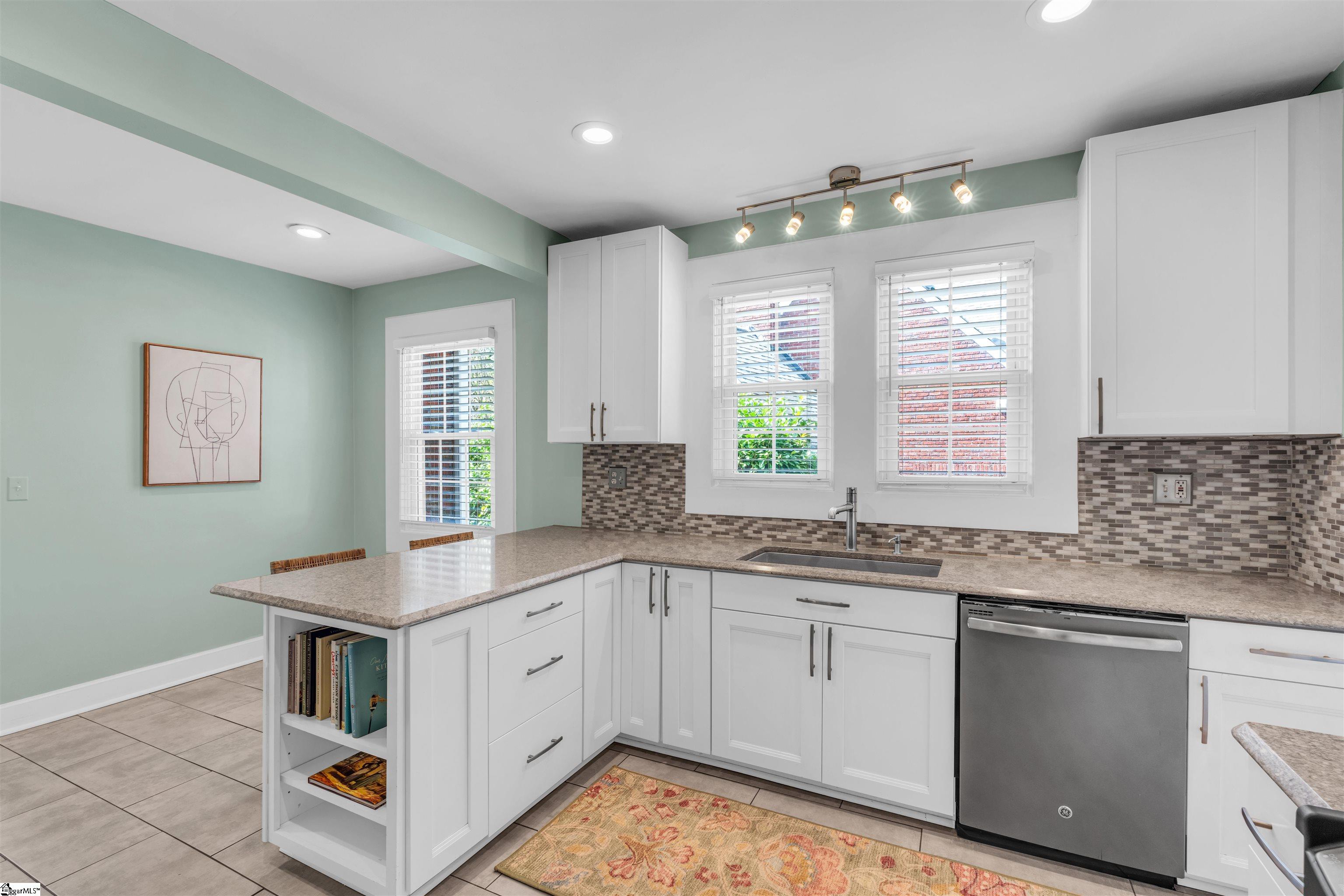 209 Cleveland Street