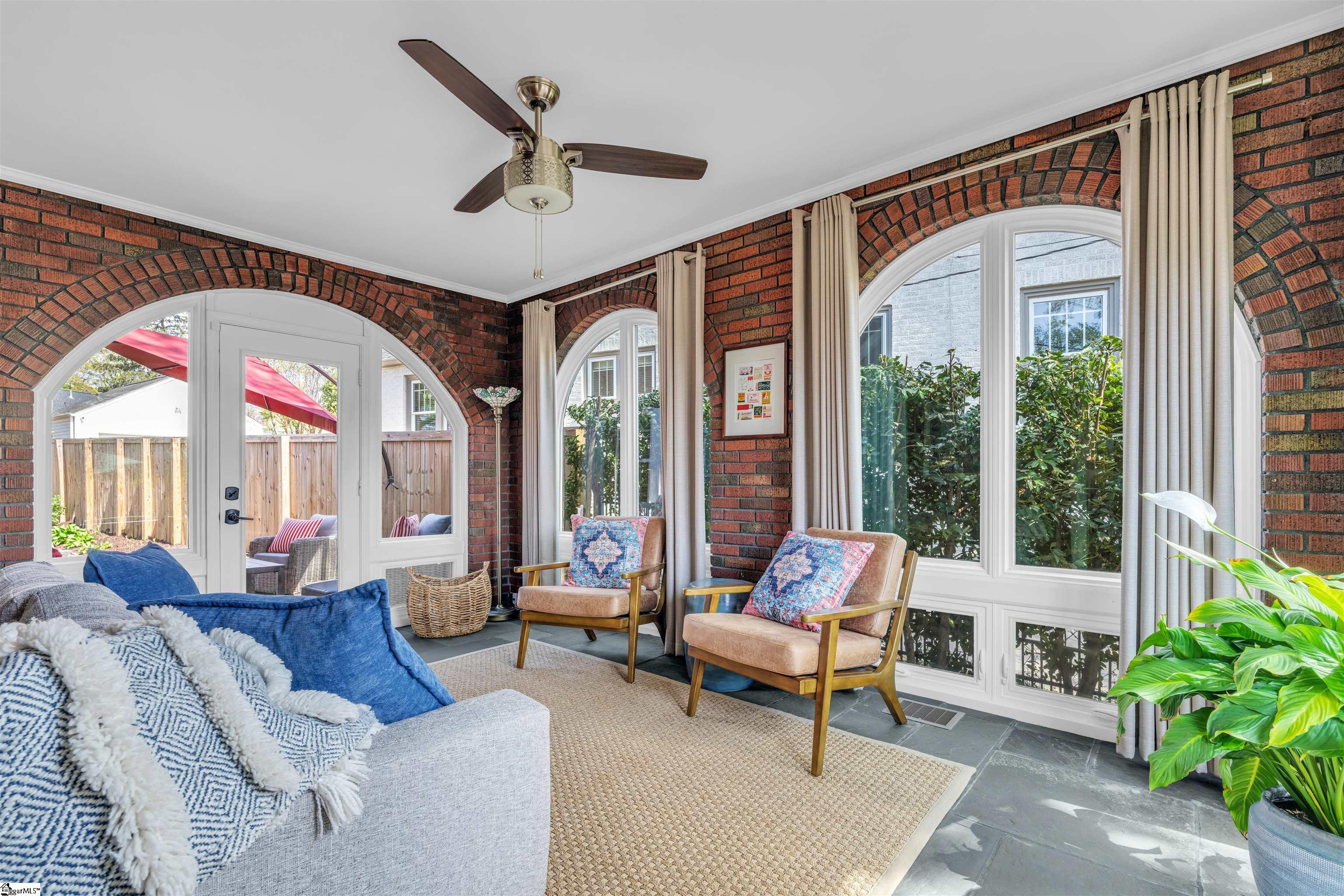 209 Cleveland Street