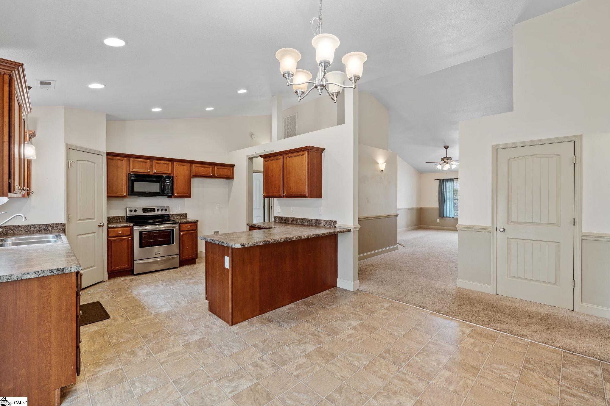 863 Vandenburg Drive