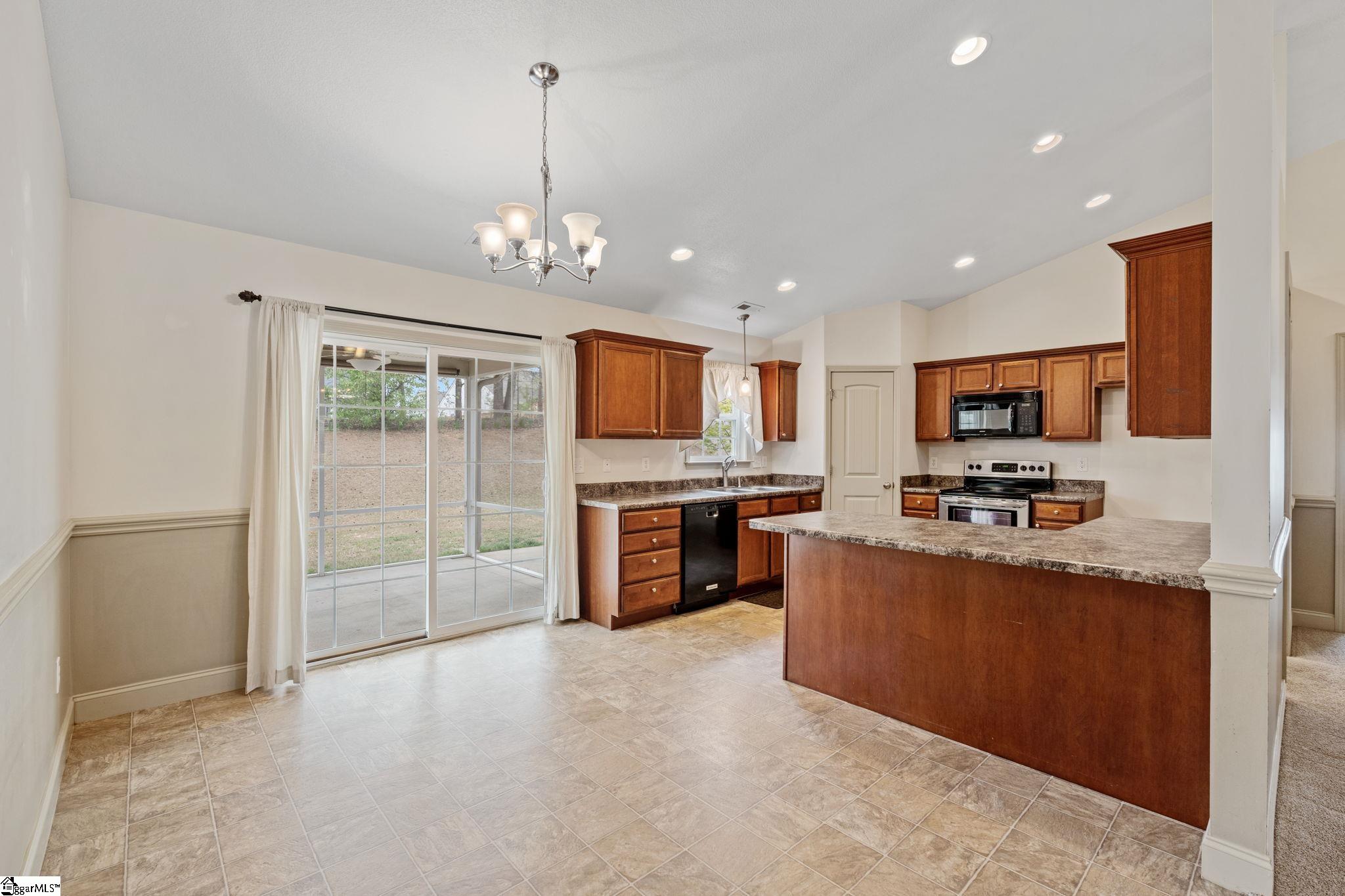 863 Vandenburg Drive