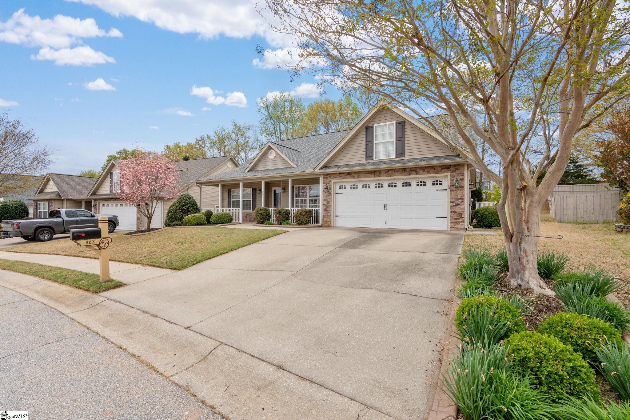 863 Vandenburg Drive