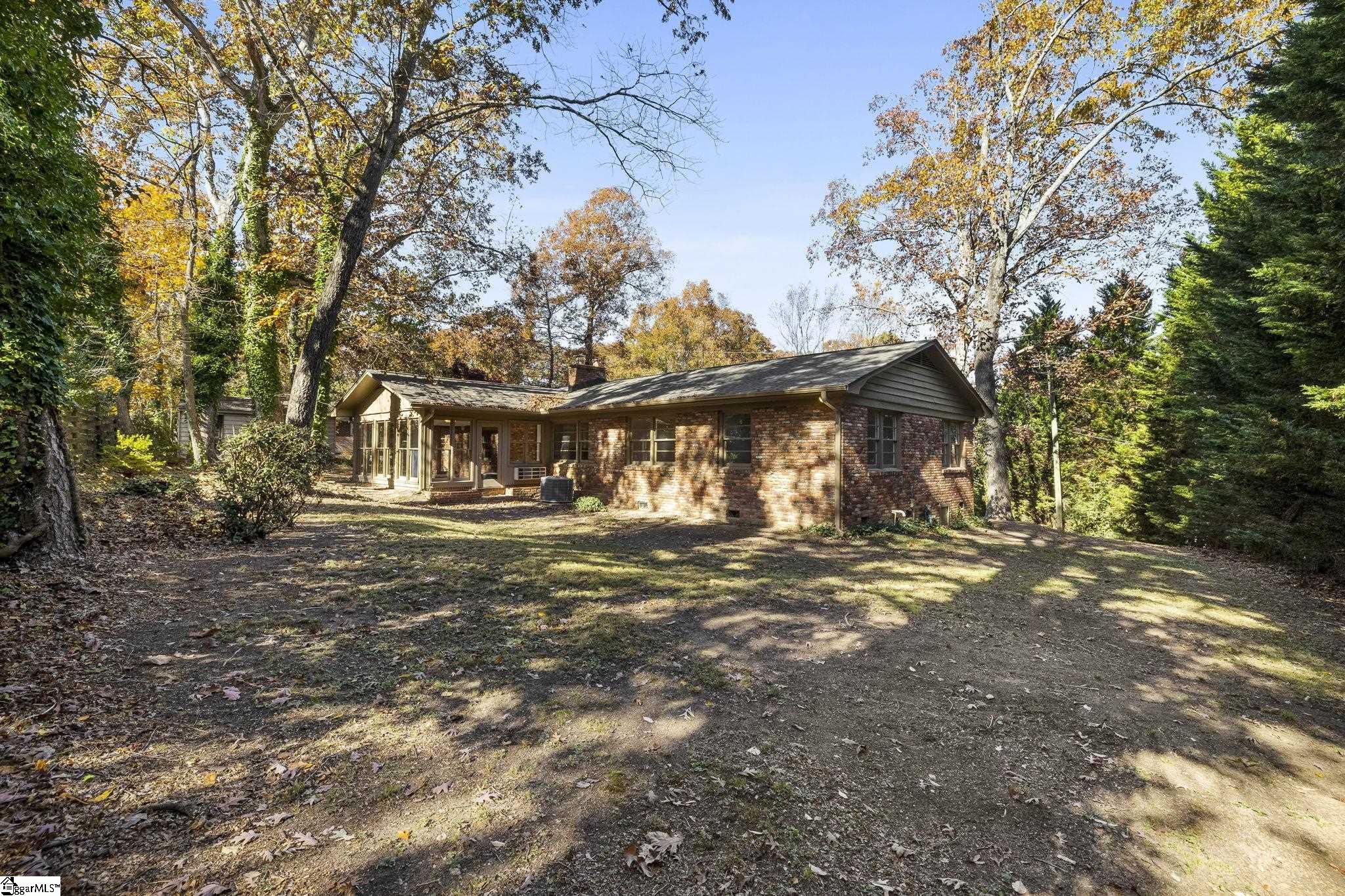 310 Cardinal Drive