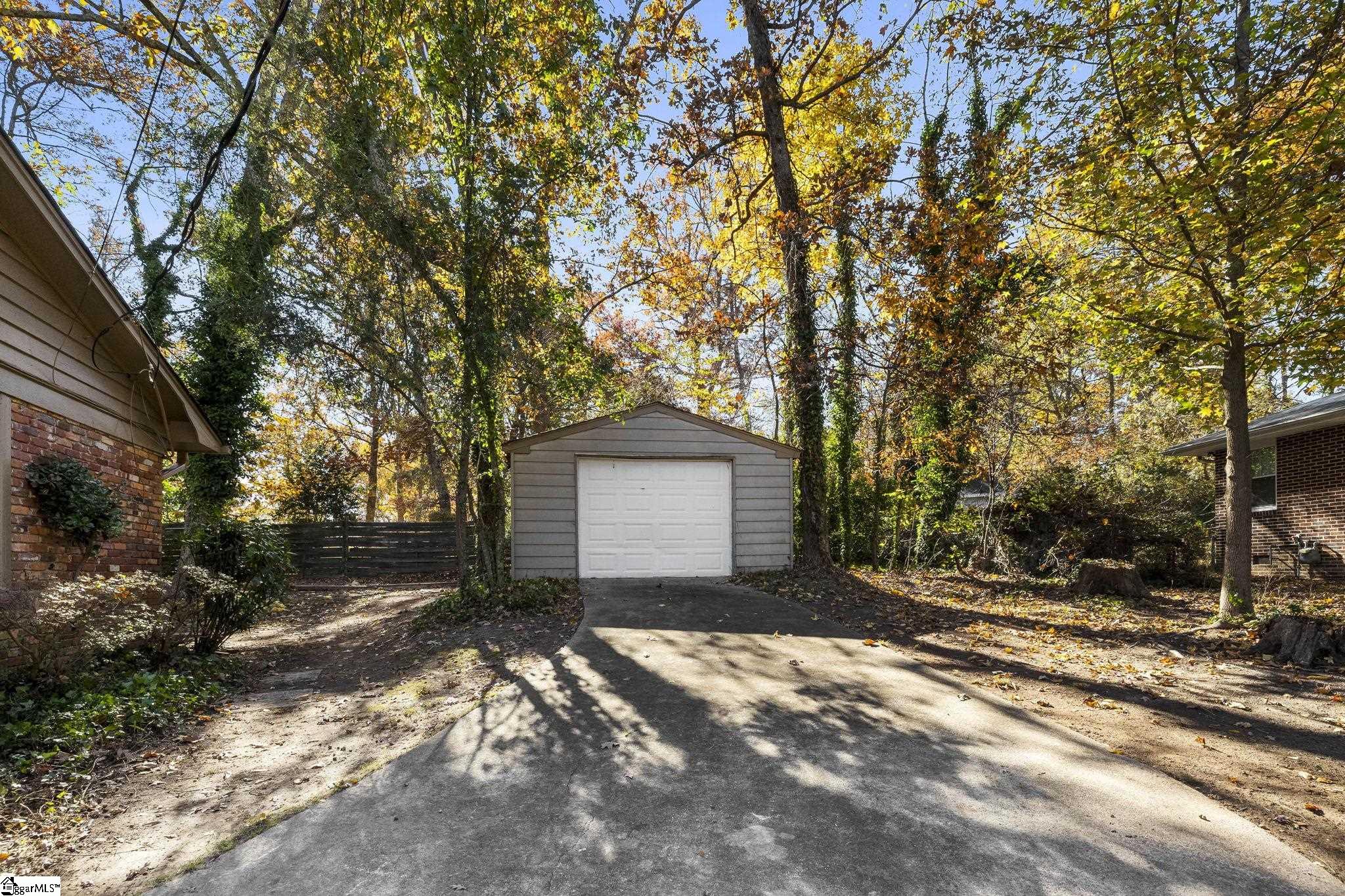 310 Cardinal Drive