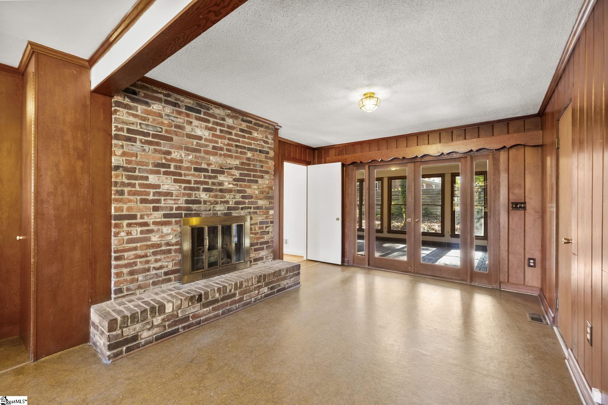 310 Cardinal Drive