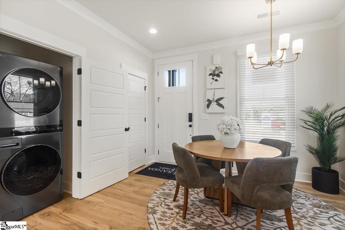 9 Hawthorne Lane Unit 104