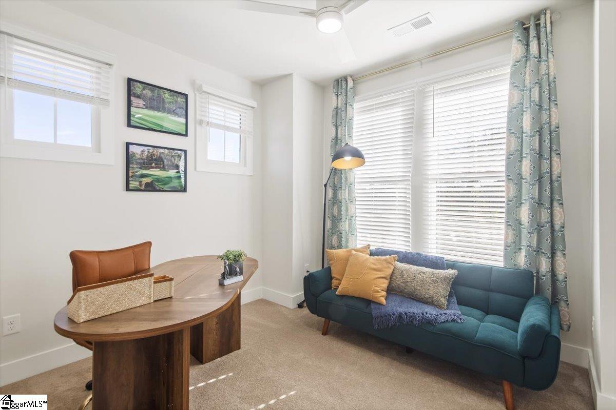 9 Hawthorne Lane Unit 104