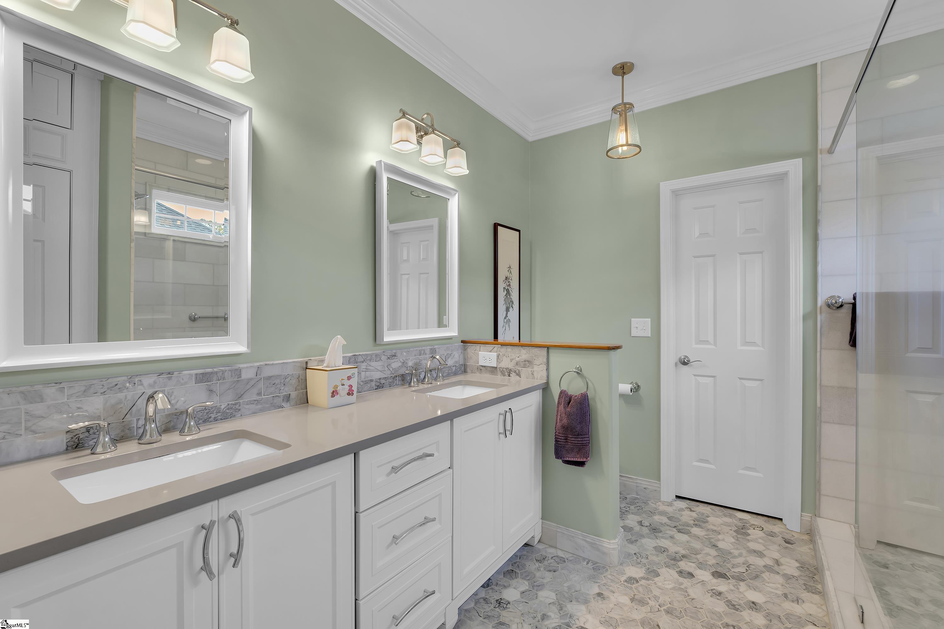 9 Shannon Creek Court