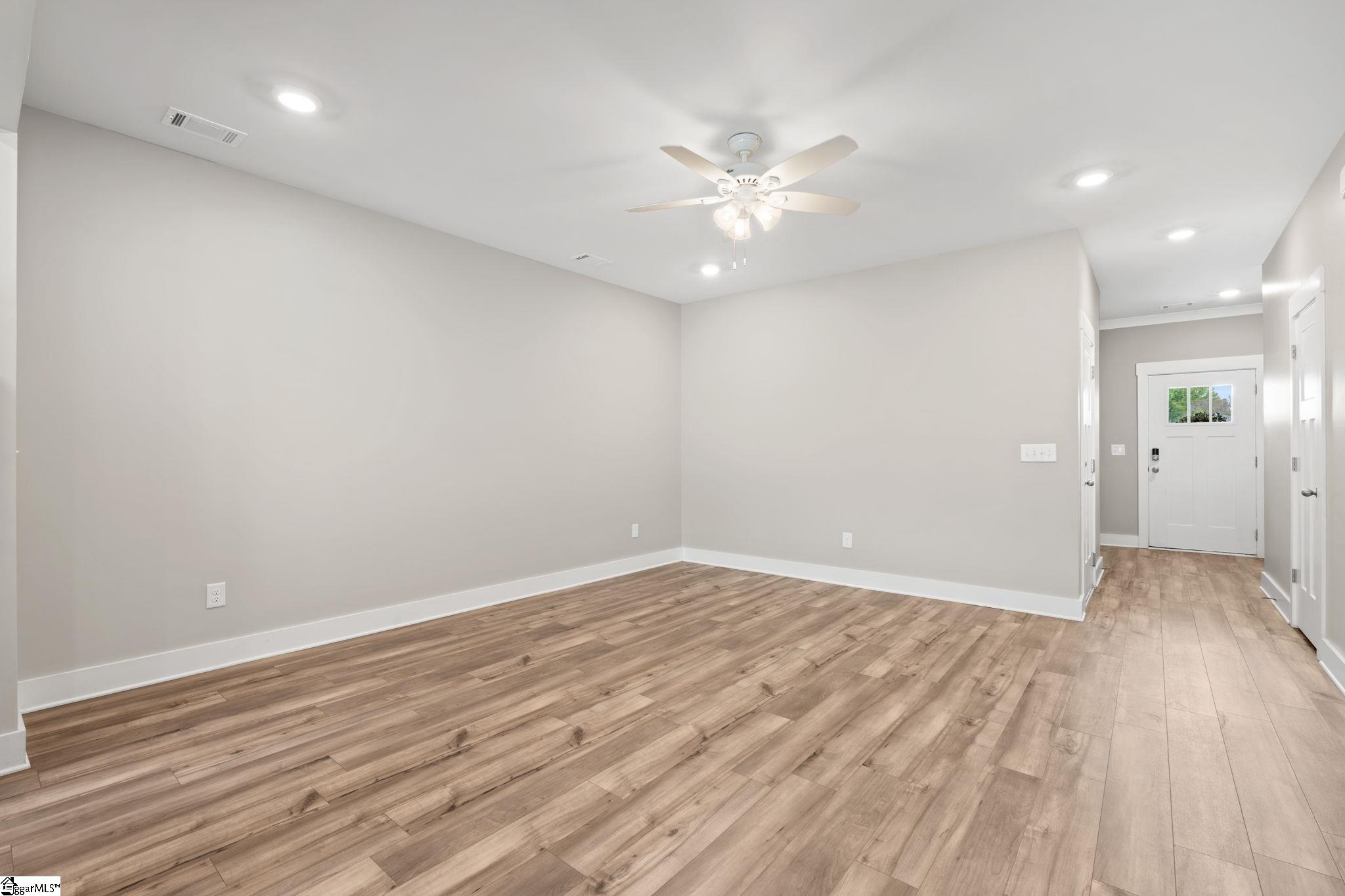26 Starlake Road