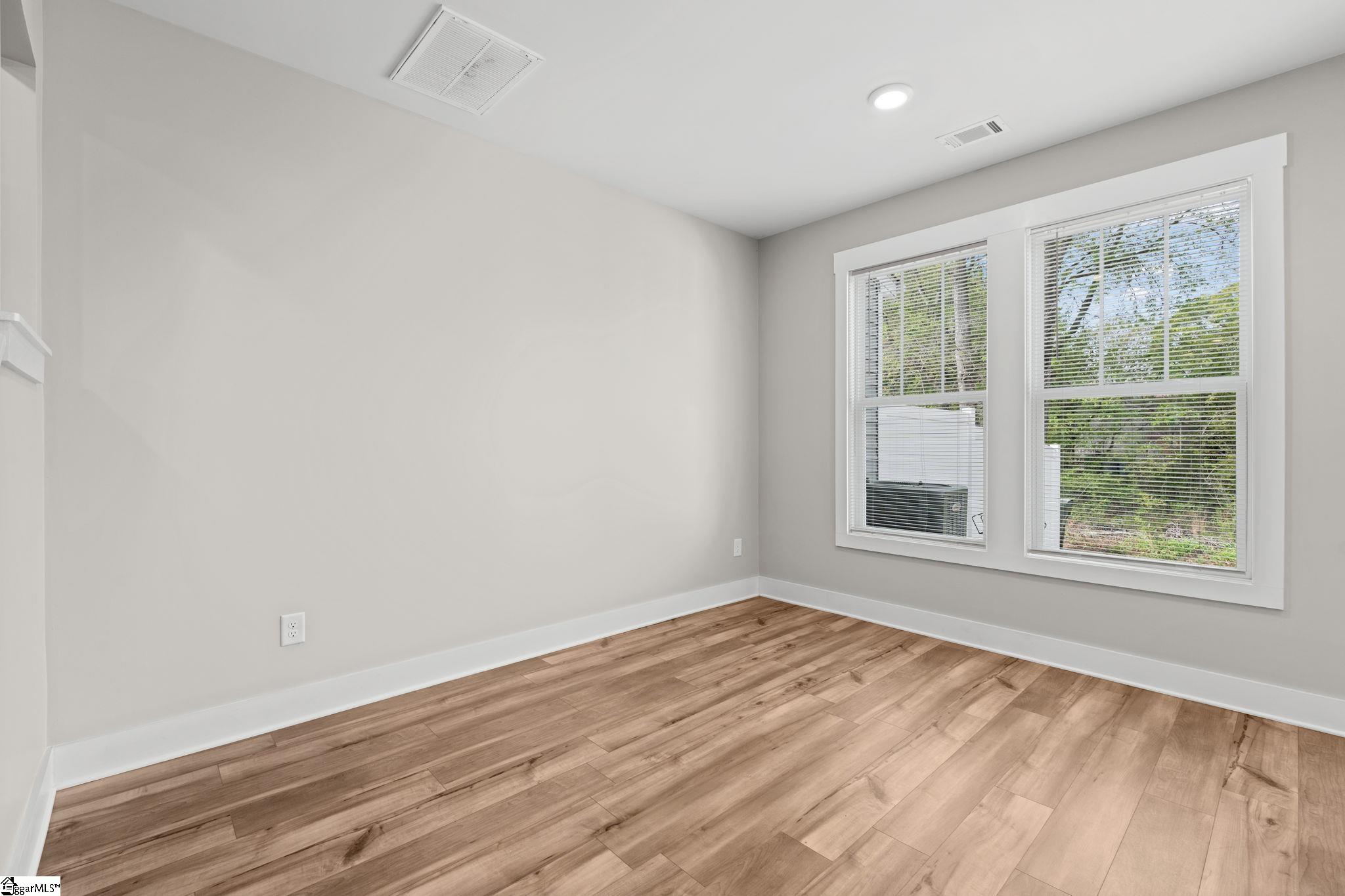 26 Starlake Road