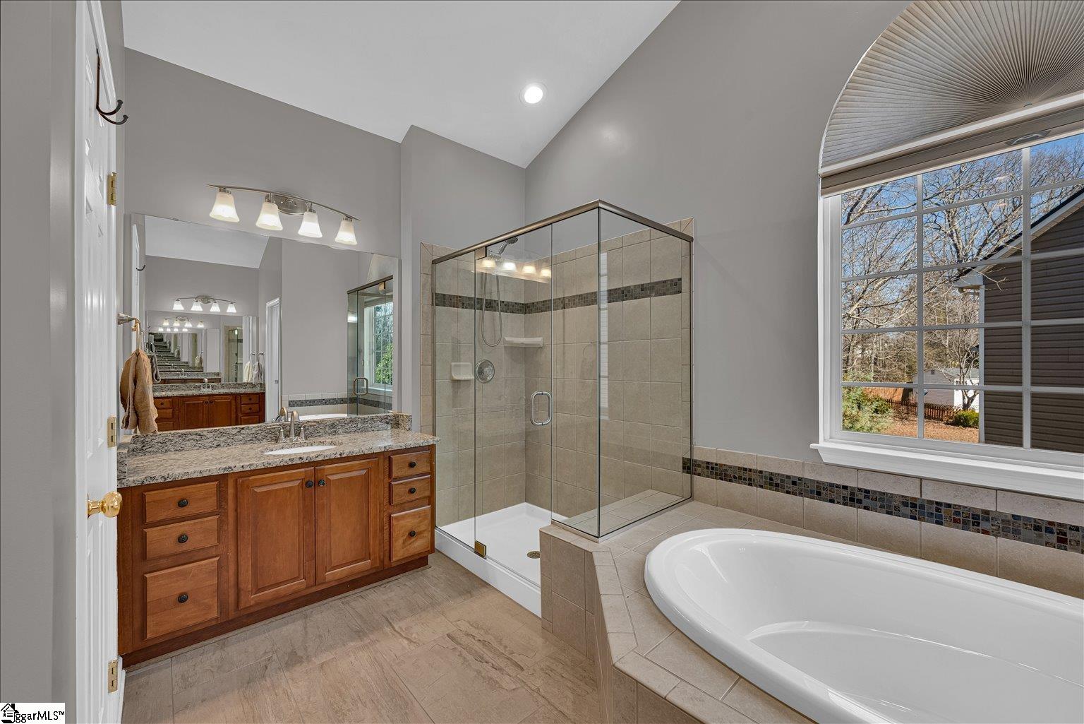 27 Waters Reach Lane