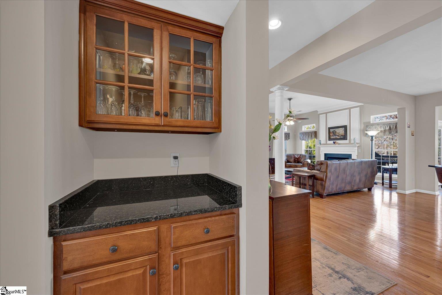 27 Waters Reach Lane