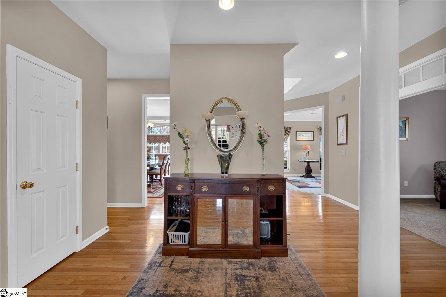 27 Waters Reach Lane