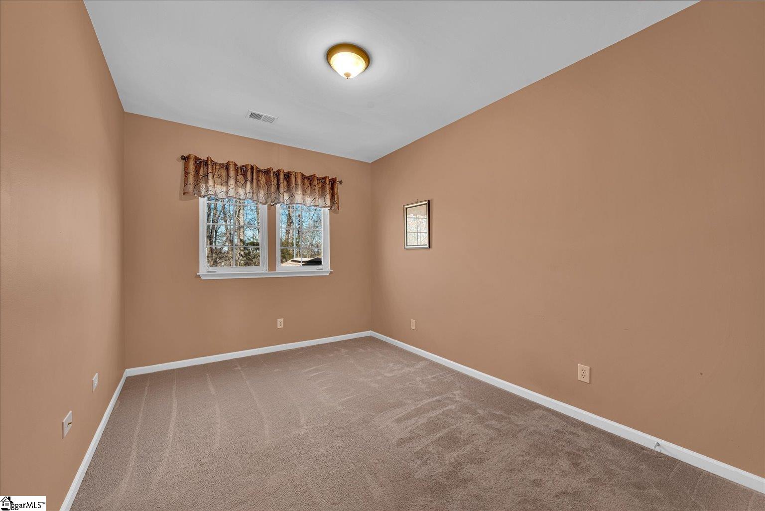 27 Waters Reach Lane