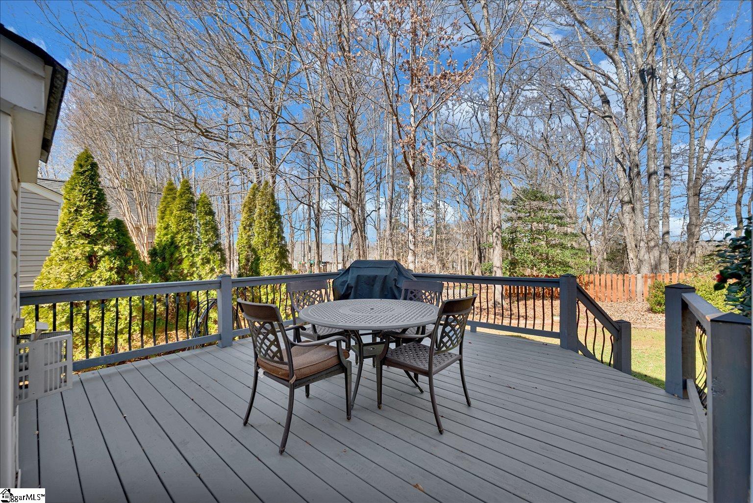 27 Waters Reach Lane