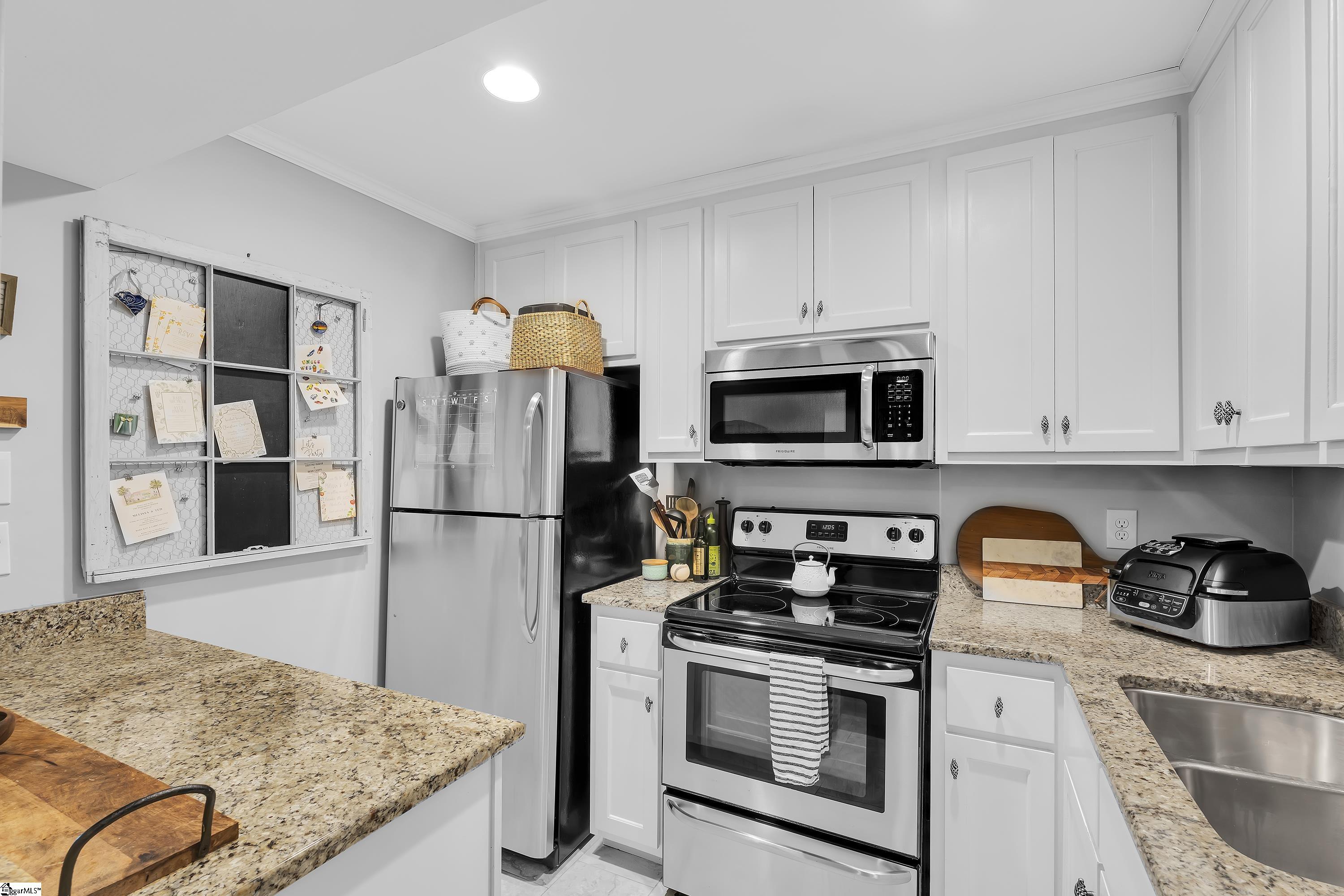 925 Cleveland Street Unit 115
