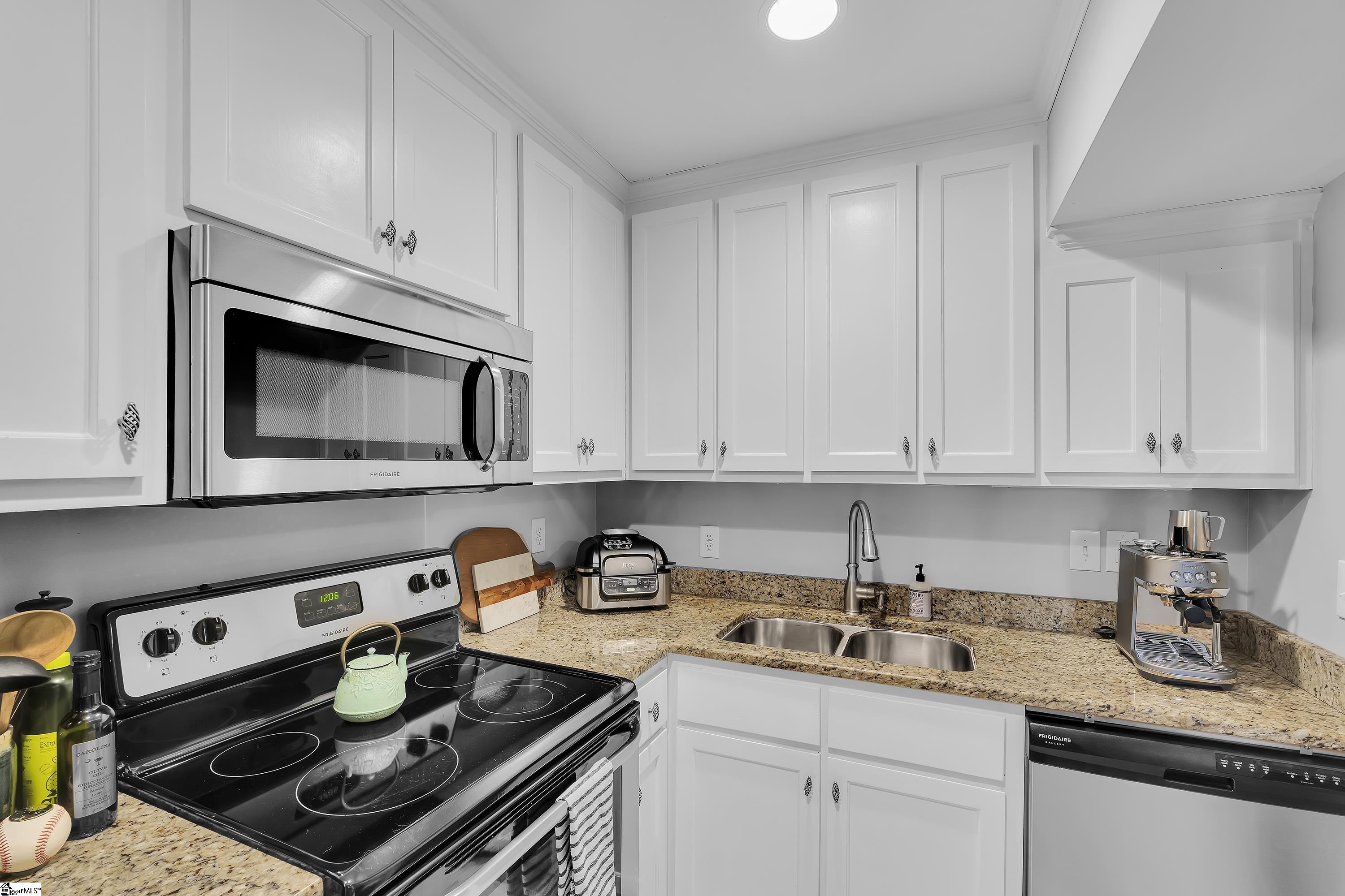 925 Cleveland Street Unit 115