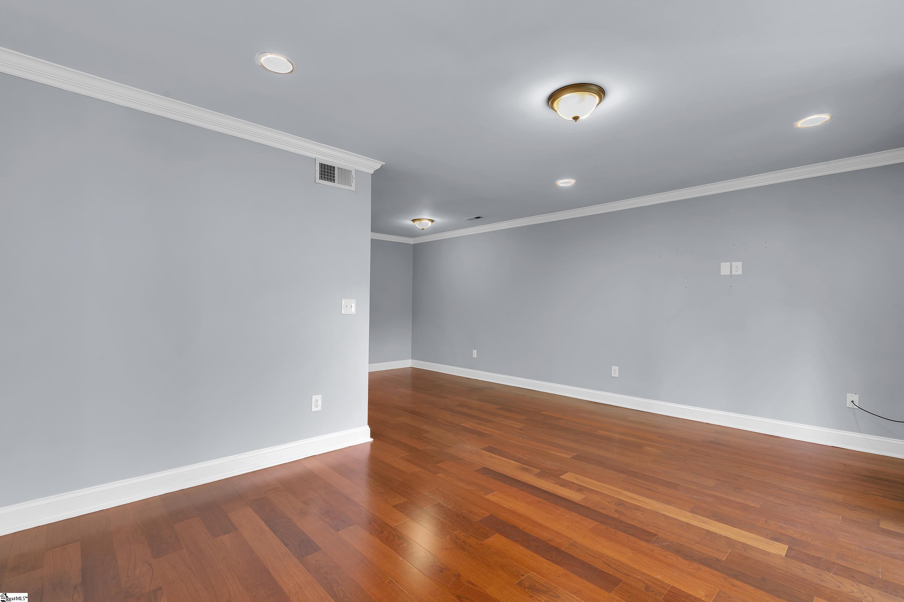 925 Cleveland Street Unit 115