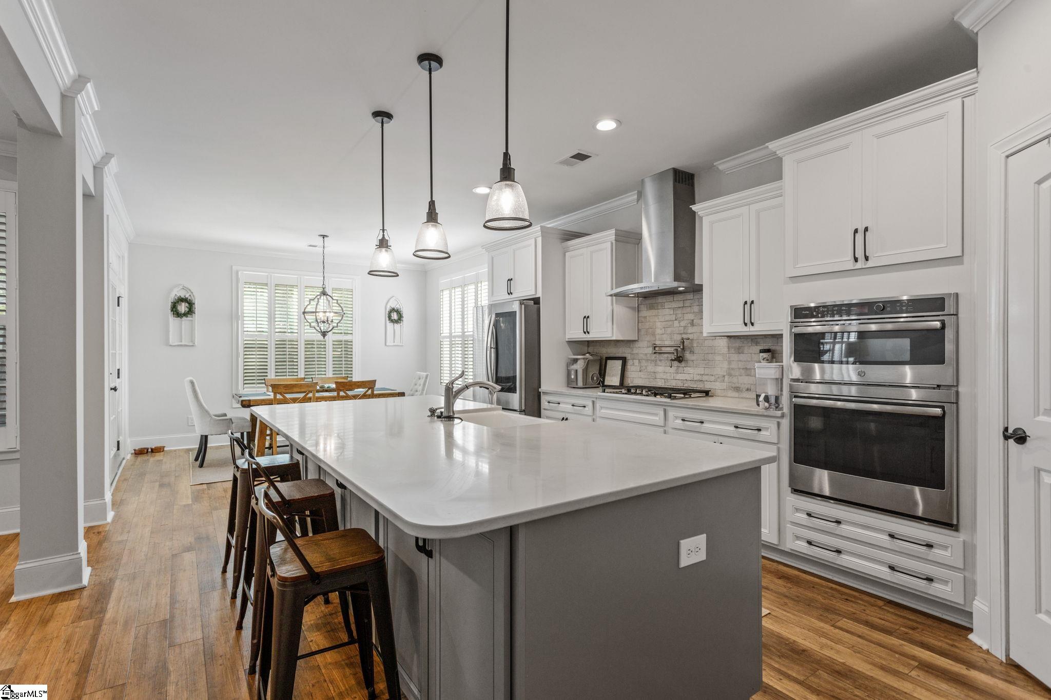 504 Forest Edge Court