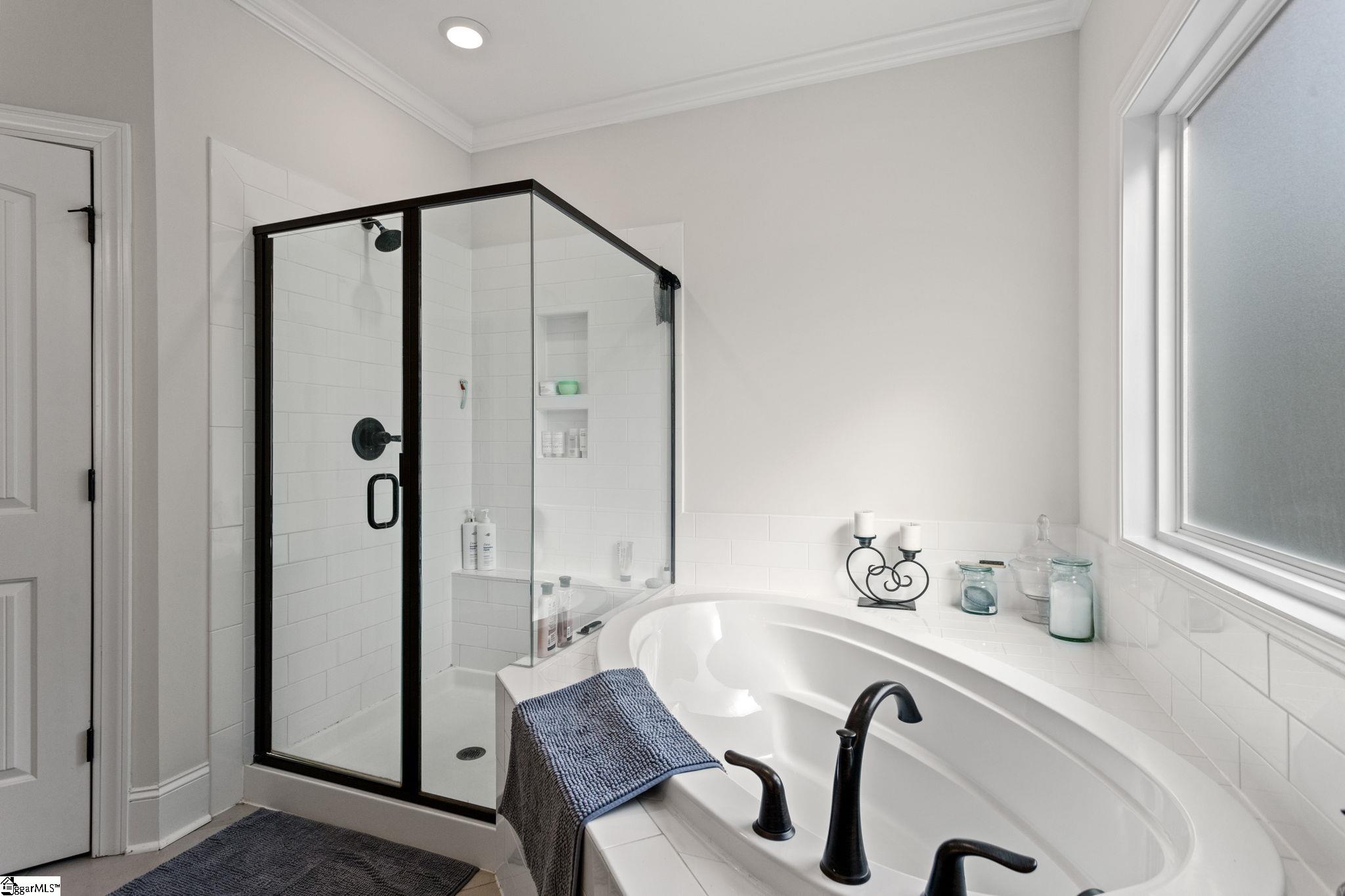 504 Forest Edge Court